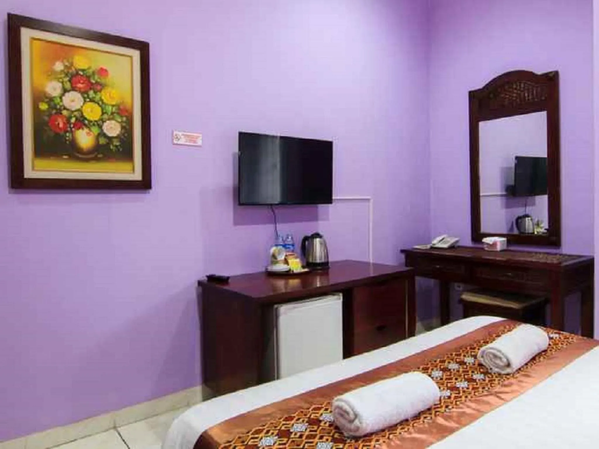 Bedroom, Bed in Hotel Signature Mandala Kencana