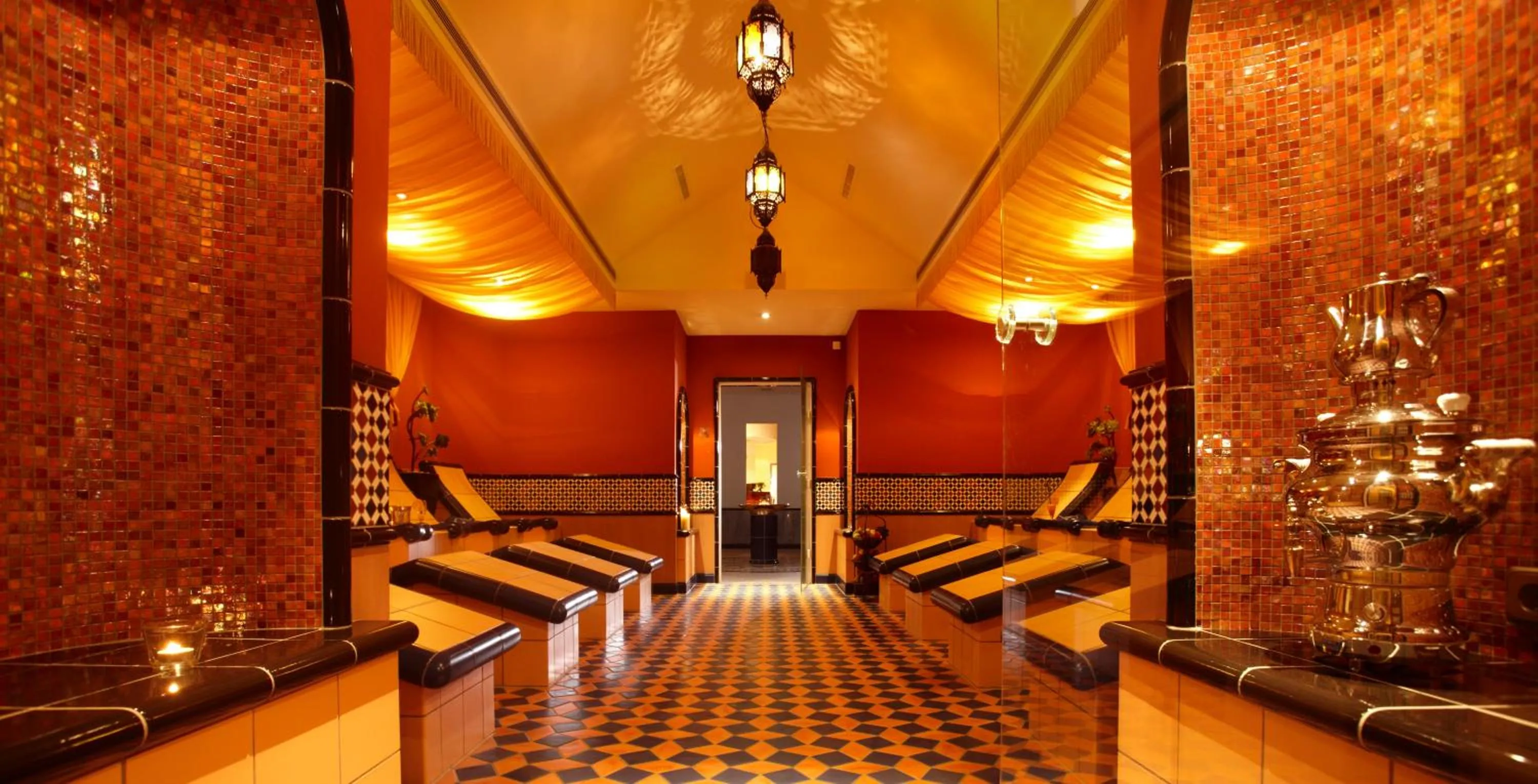 Spa and wellness centre/facilities in Hotel ESPERANTO Kongress- und Kulturzentrum Fulda