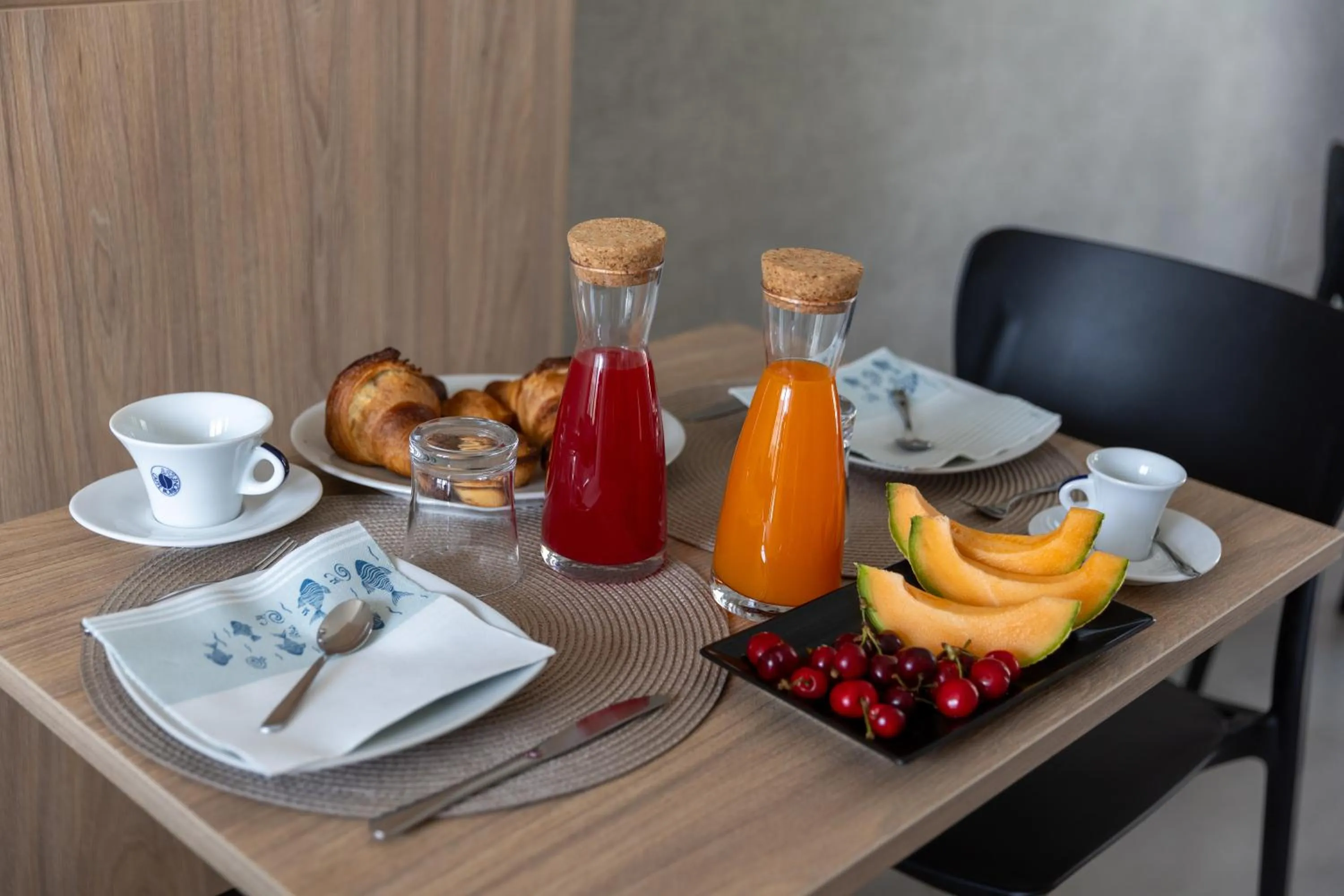 Breakfast in 10 Catalani Rooms