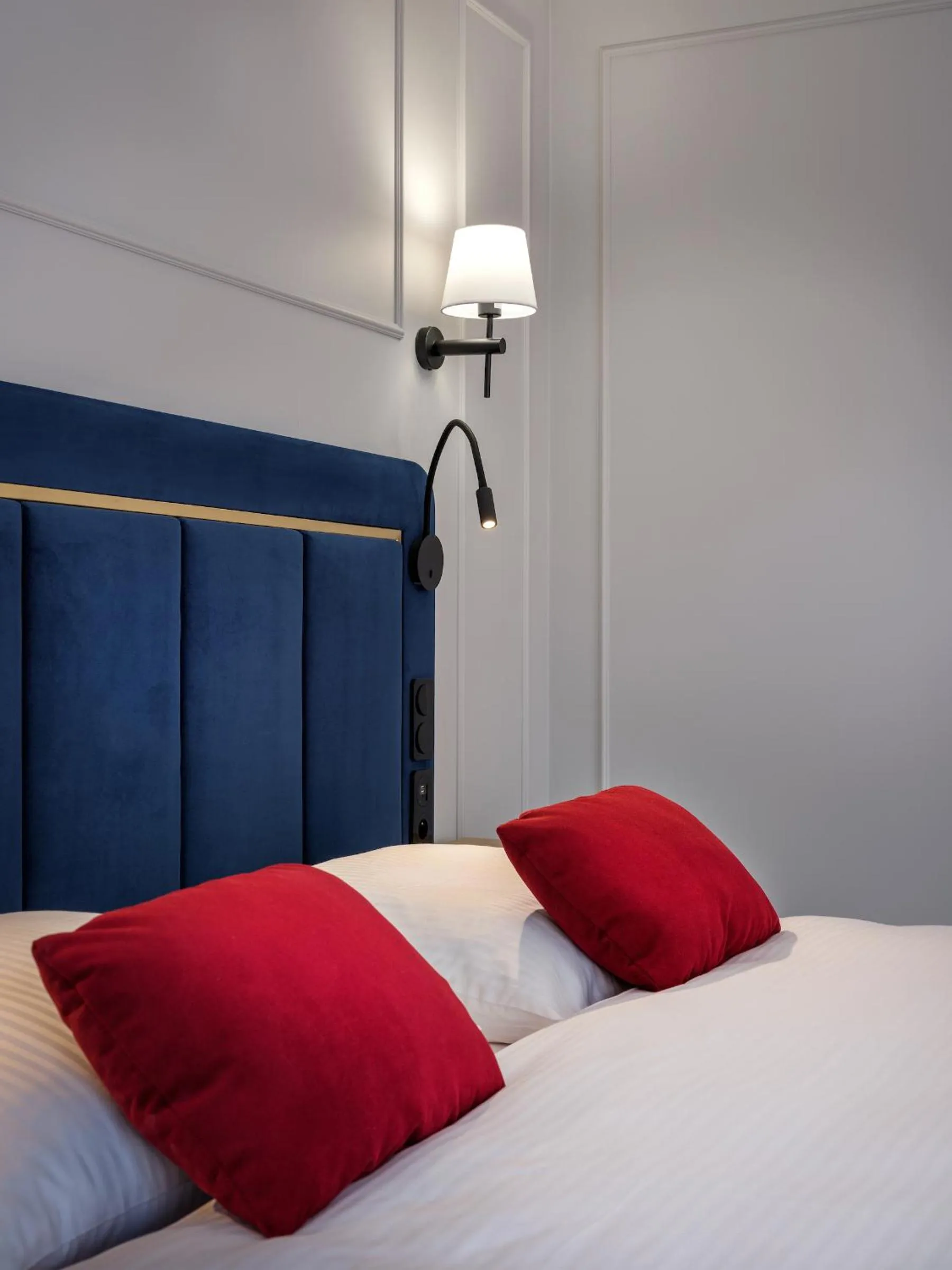 Bed in Hotel Golden Queen