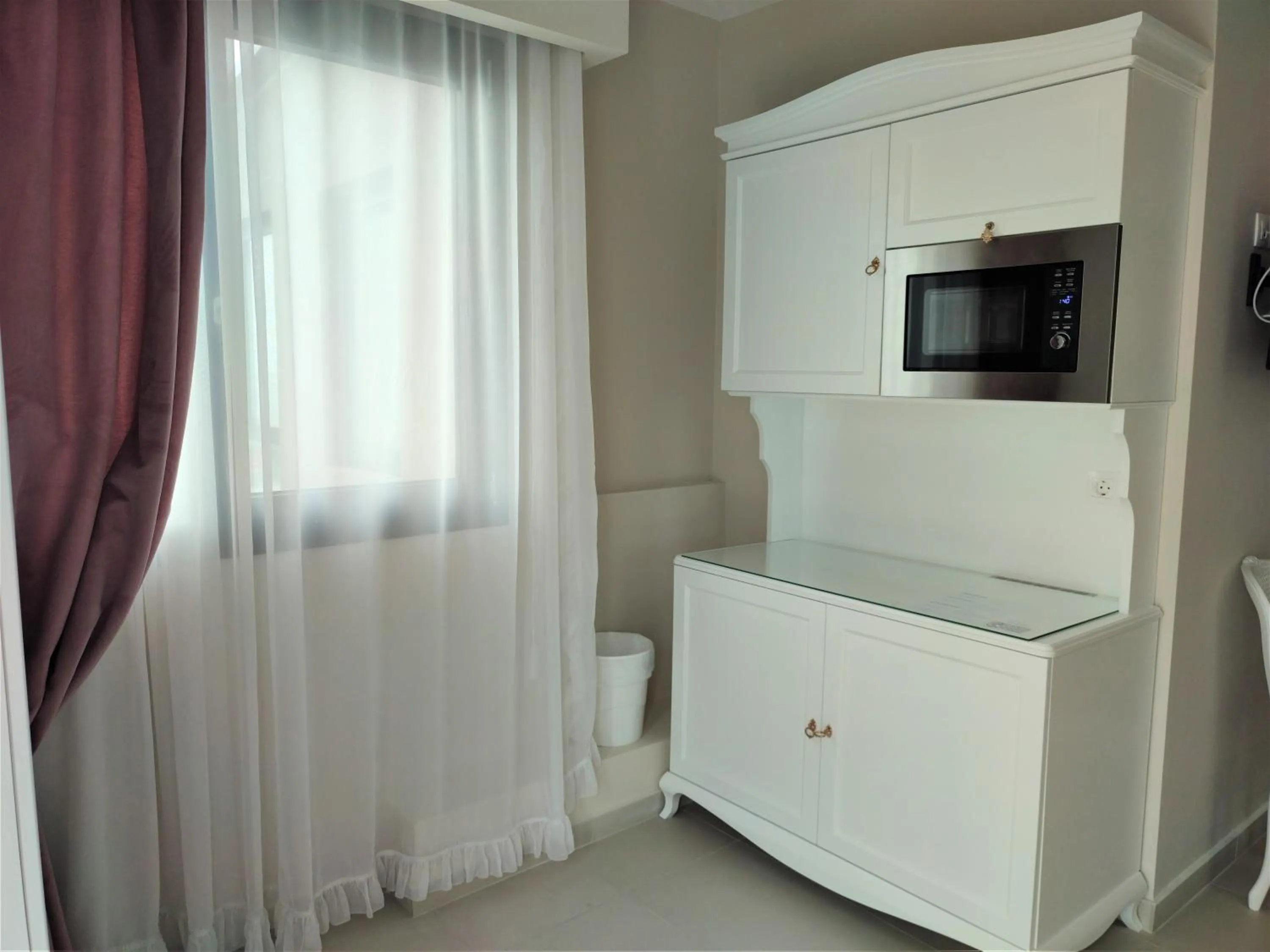 Kitchen or kitchenette in Light Blue Hotel