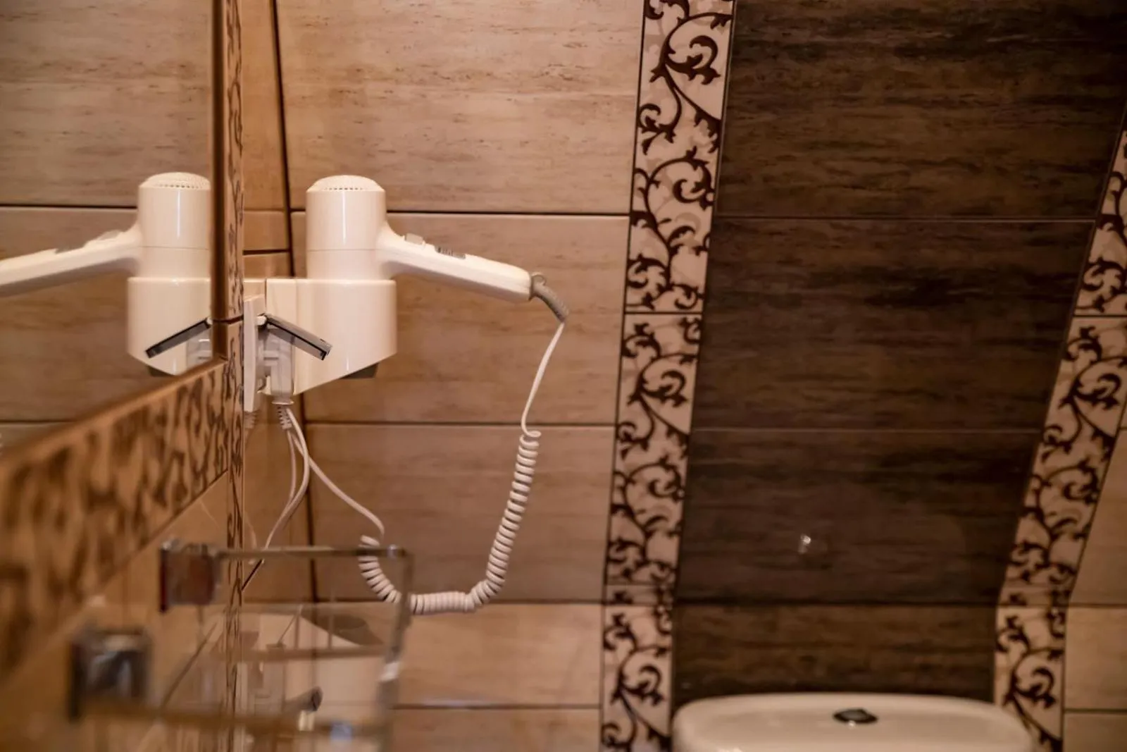 Bathroom in DW Maria 2