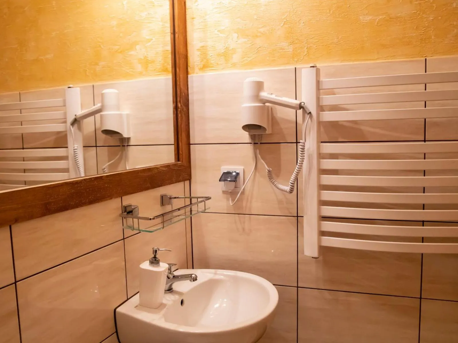 Bathroom in DW Maria 2