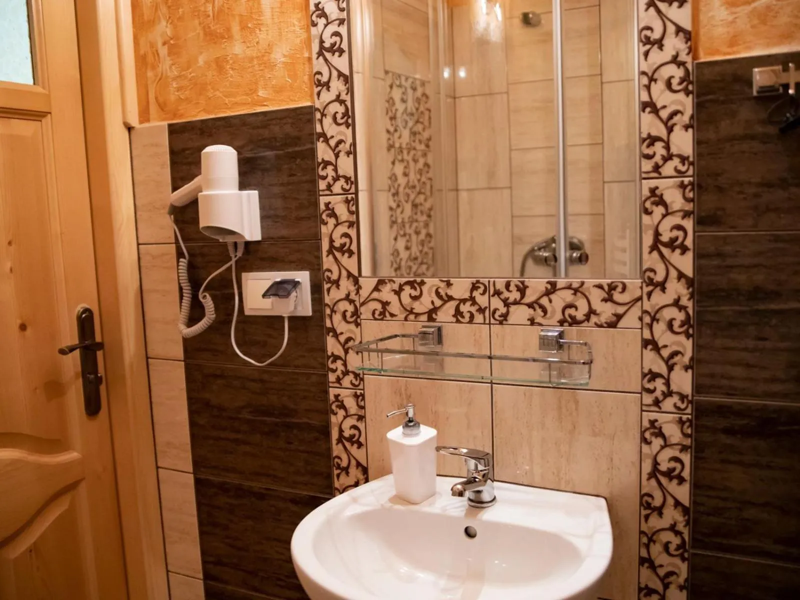 Bathroom in DW Maria 2