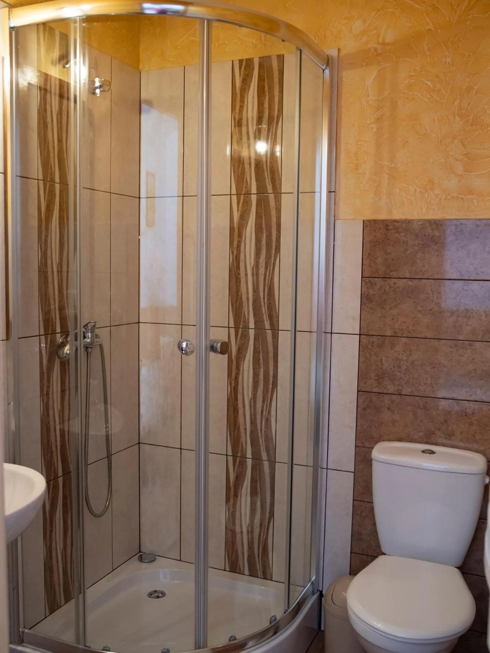 Bathroom in DW Maria 2