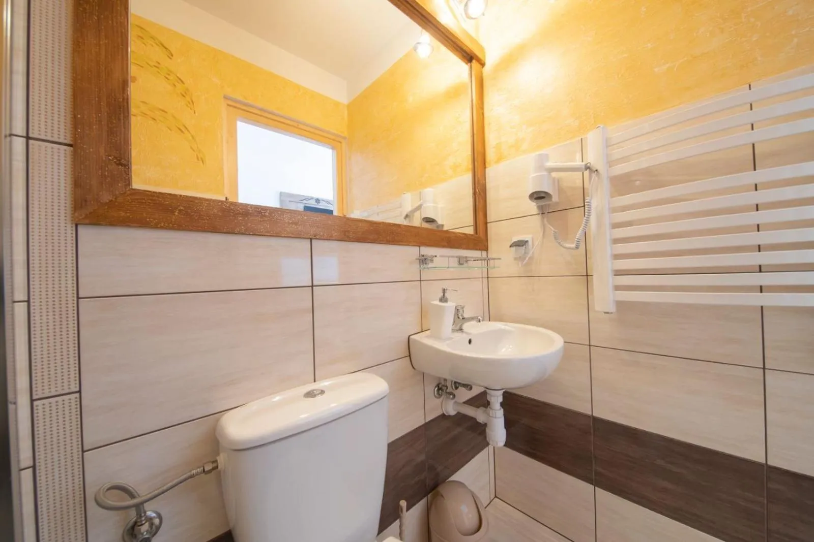 Bathroom in DW Maria 2