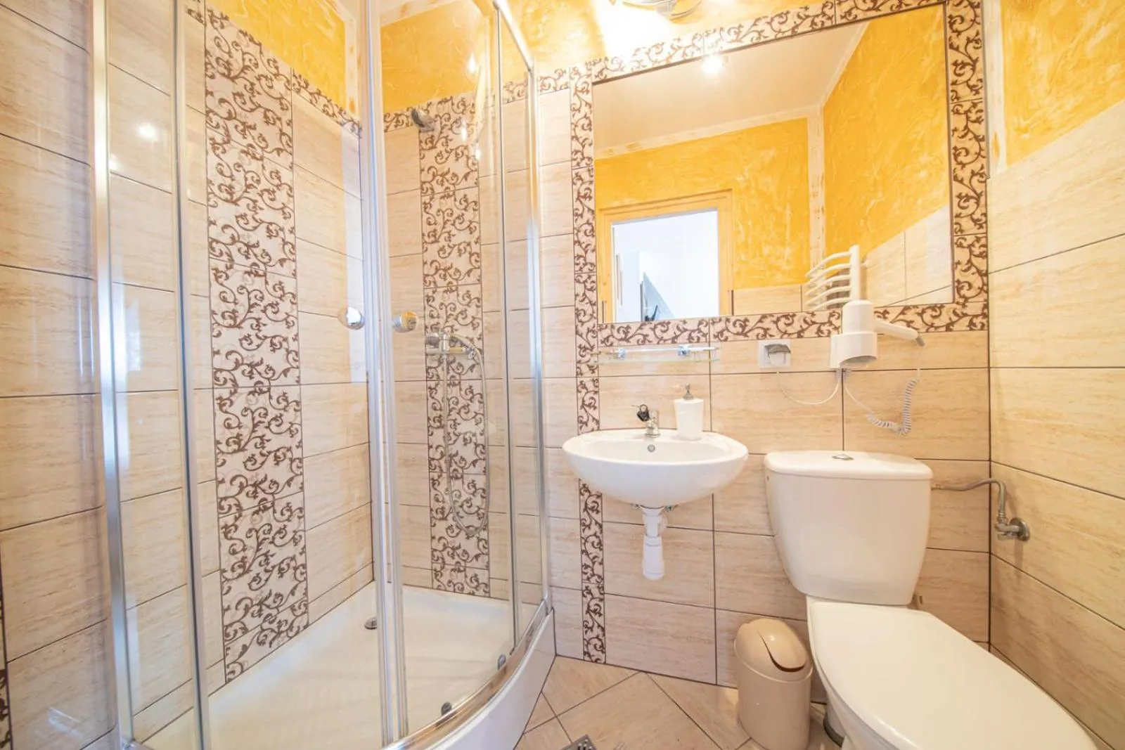 Bathroom in DW Maria 2