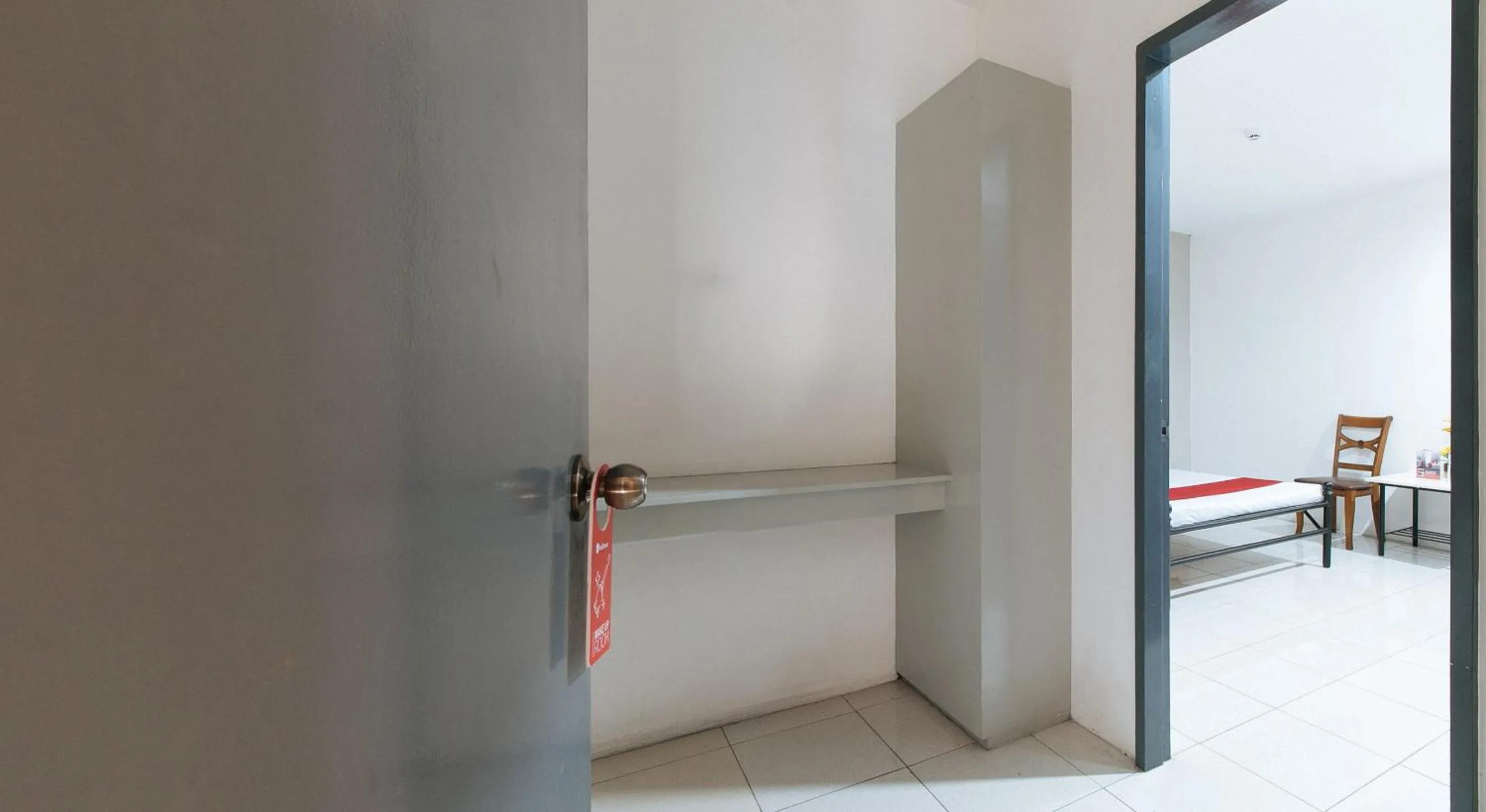 Bedroom in RedDoorz near SM Calamba