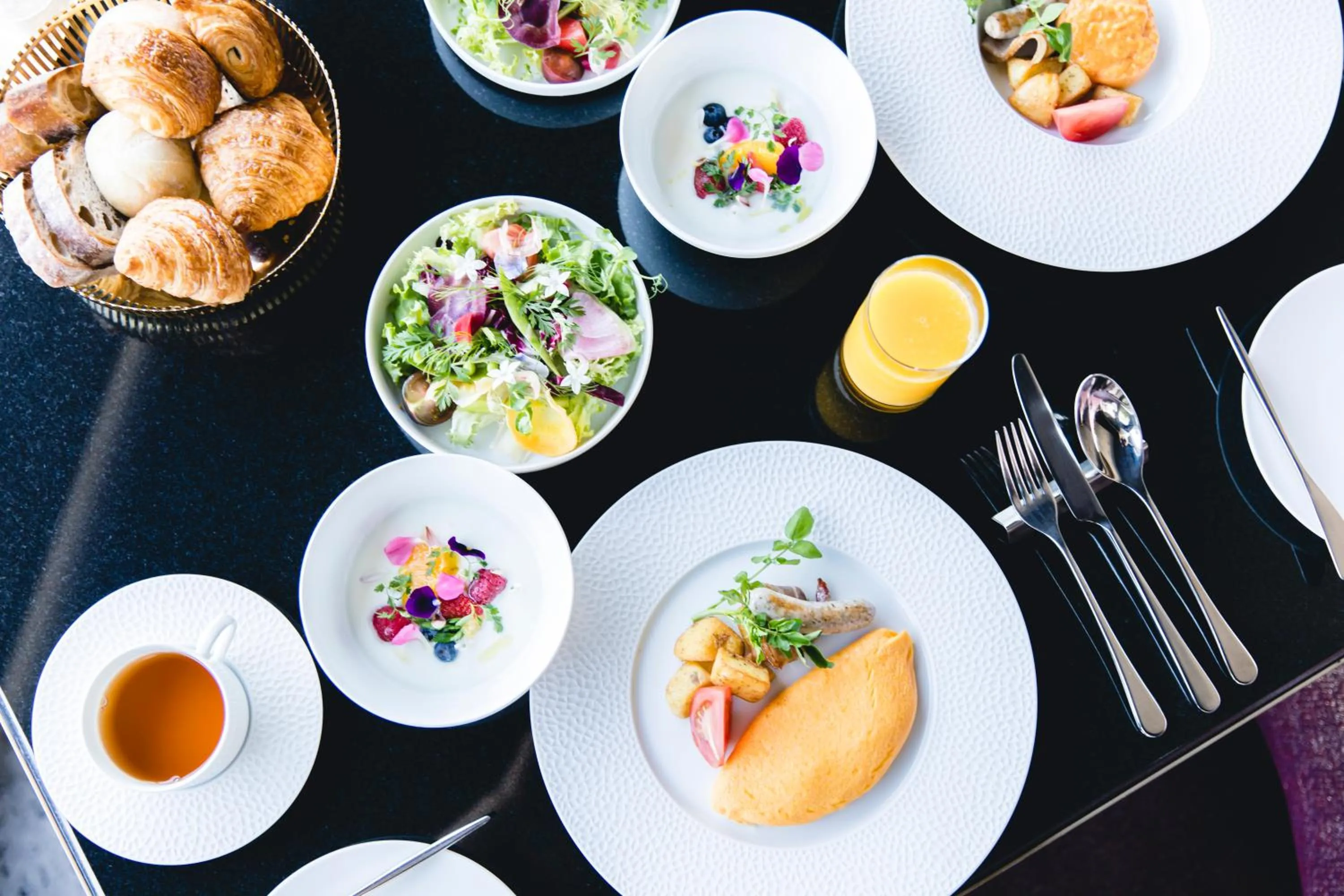 Restaurant/places to eat in Fauchon Hotel Kyoto