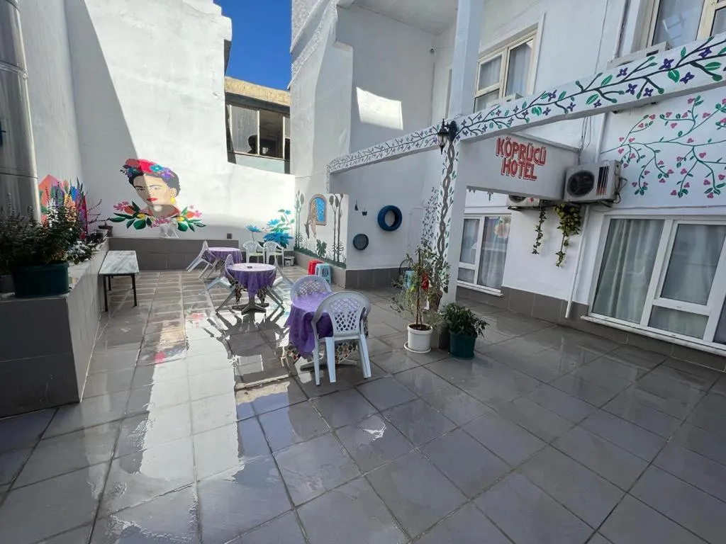 Balcony/Terrace in Köprücü Hotel