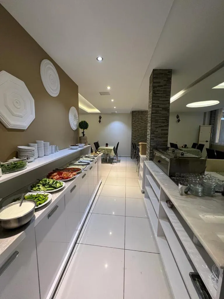 Breakfast in Köprücü Hotel