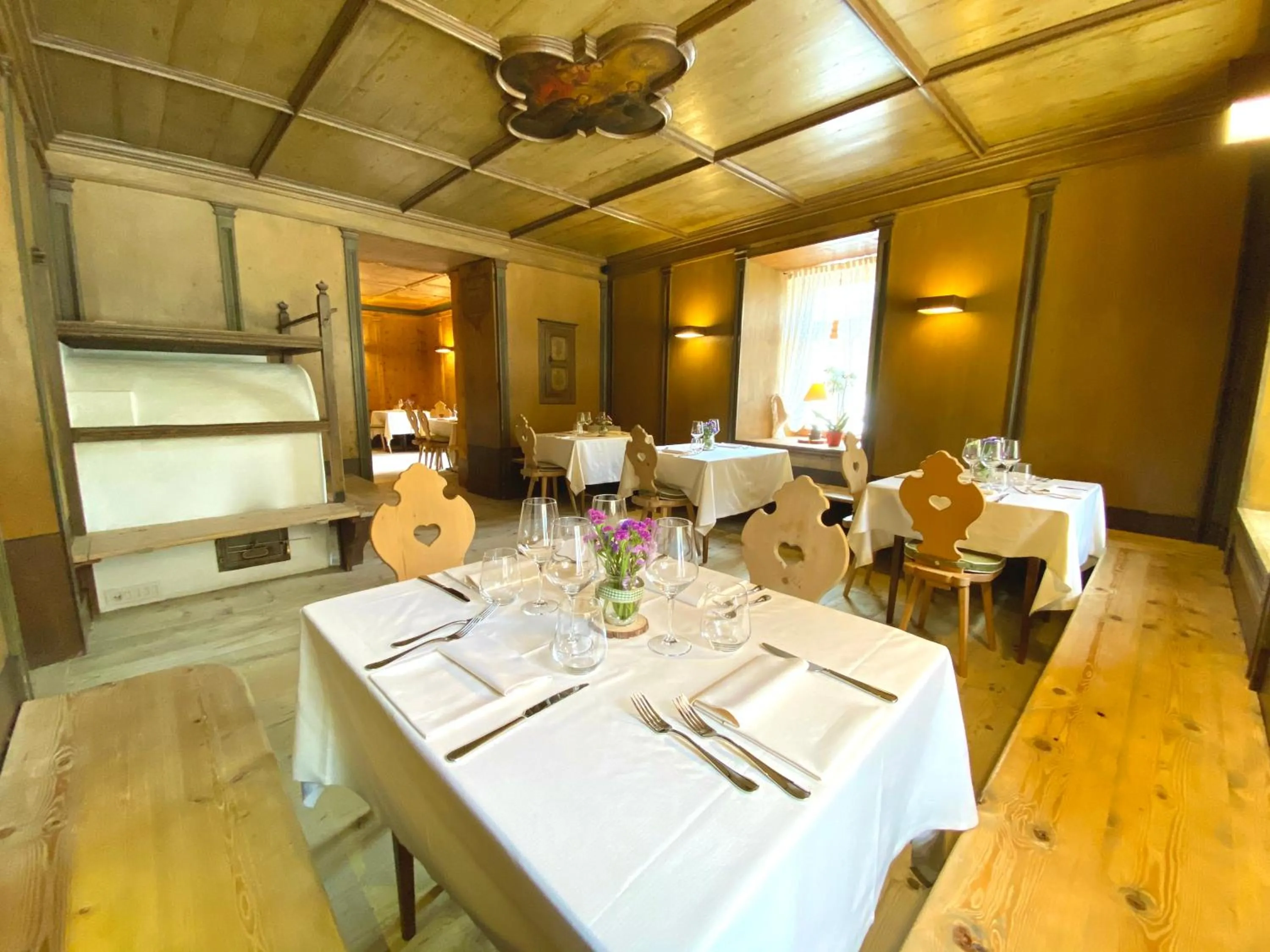Restaurant/places to eat in Rifugio Ospitale