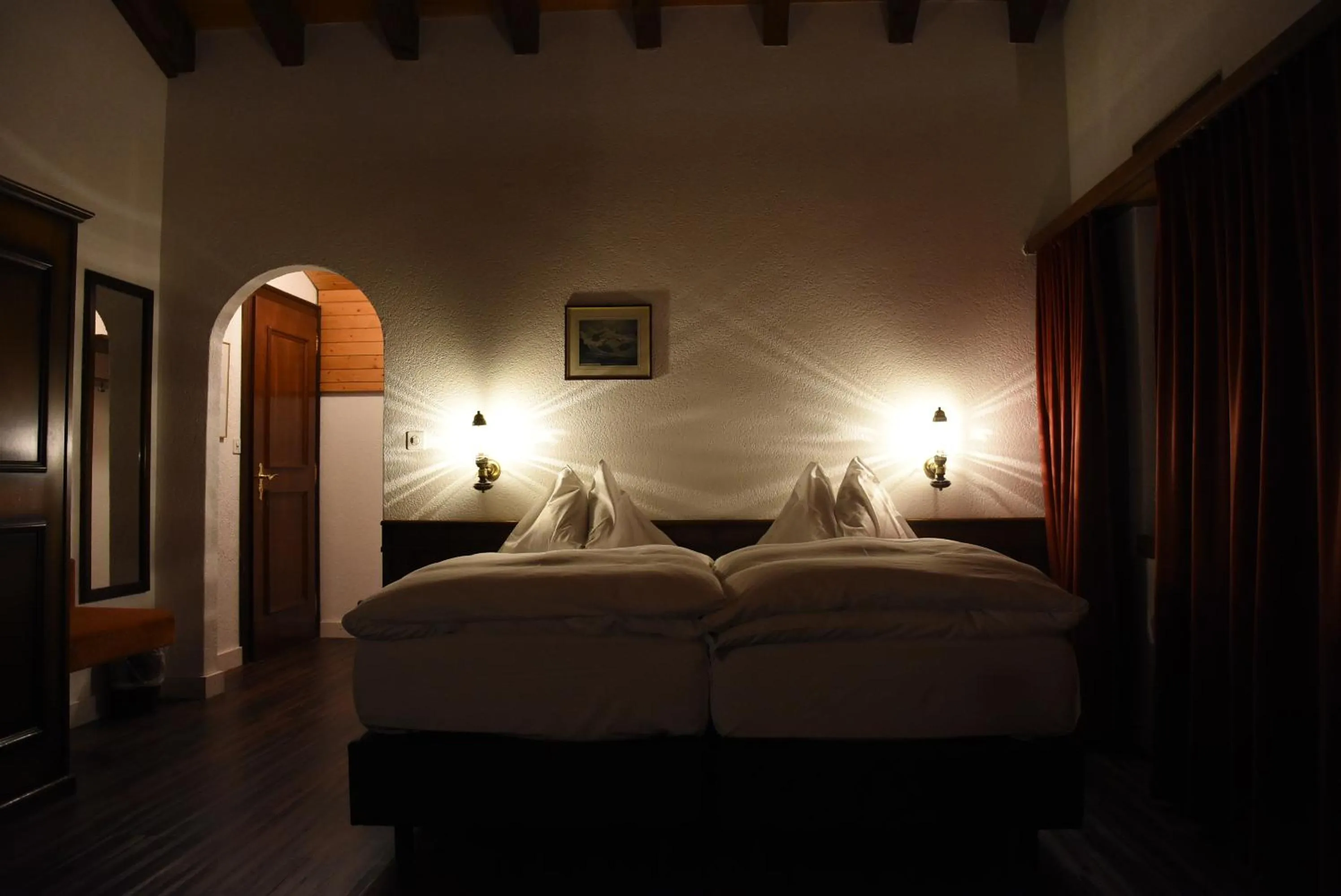 Bed in Hotel Astoria