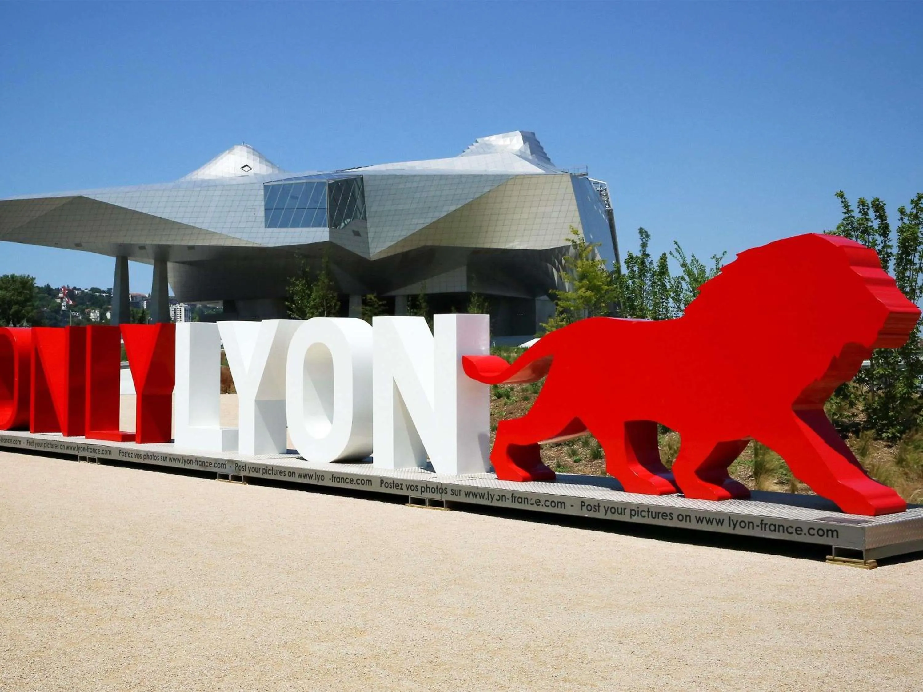 Property building in Hotel Ibis Budget Lyon Eurexpo -