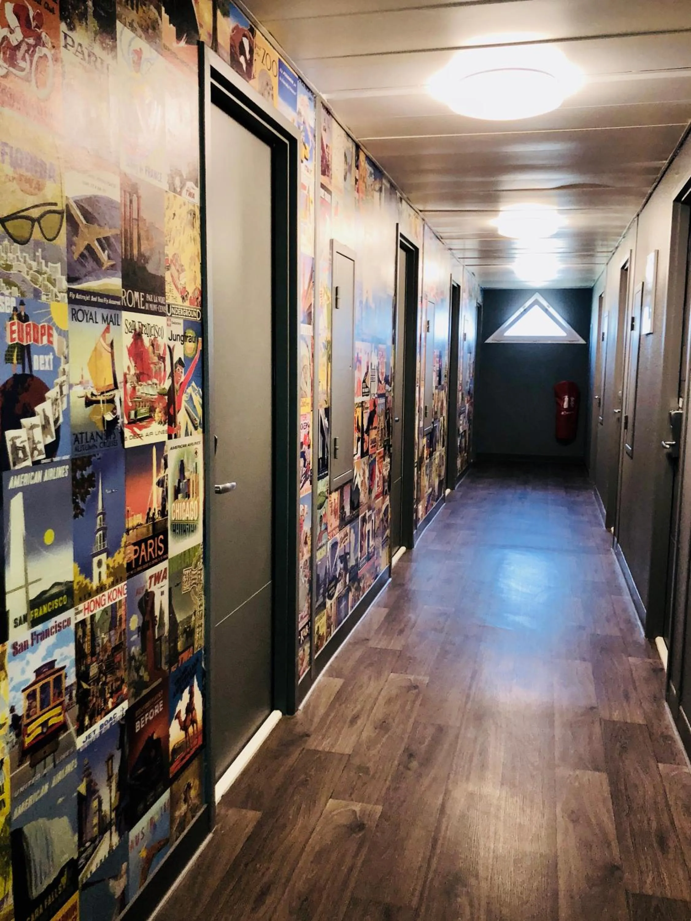 Decorative detail in hotelF1 Genève Aéroport Ferney