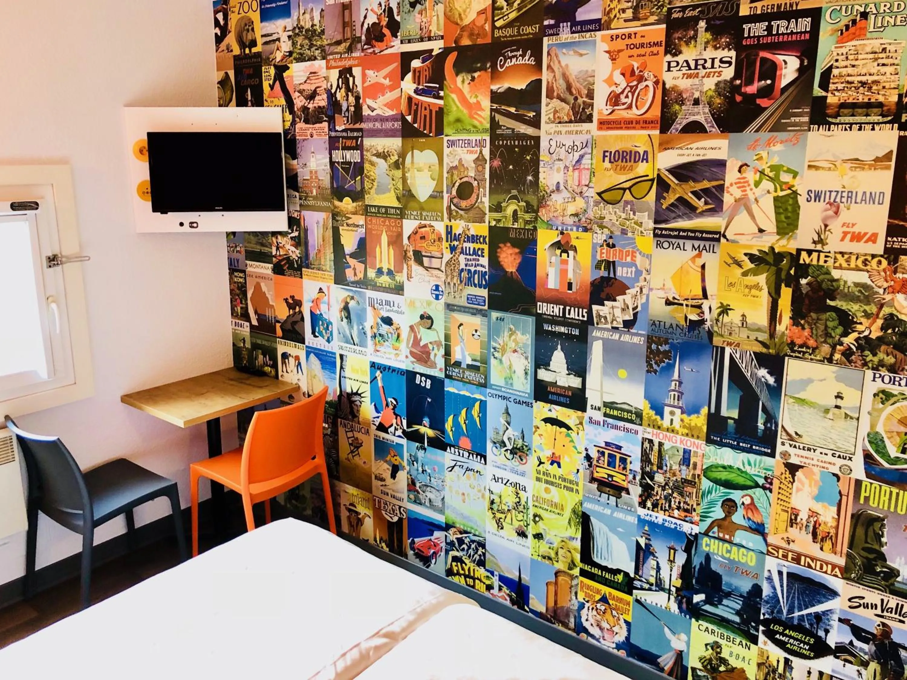 Bed in hotelF1 Genève Aéroport Ferney