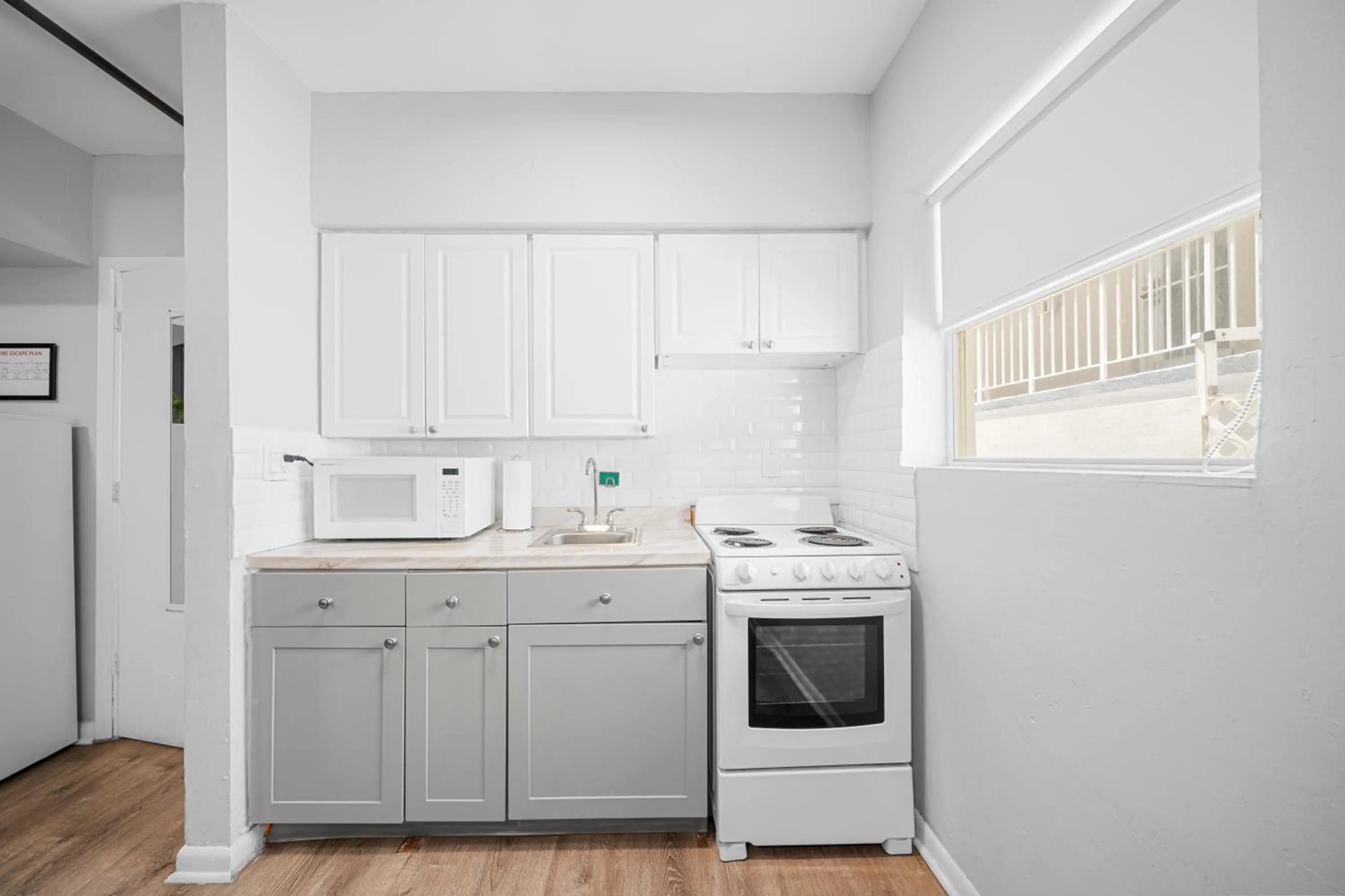 Kitchen or kitchenette in Rock Apartments by Lowkl