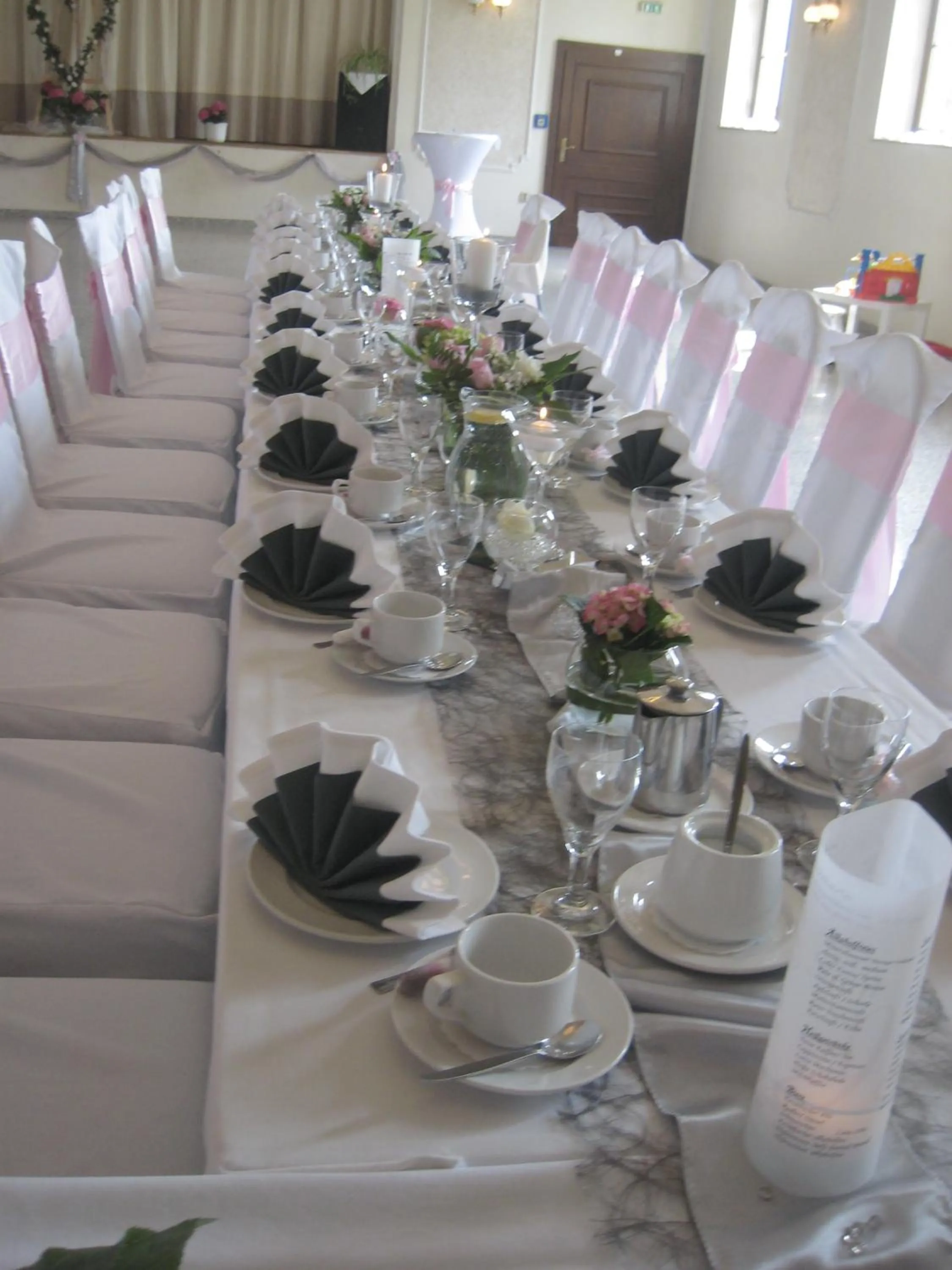 Food and drinks in Hotel Schöne Aussicht