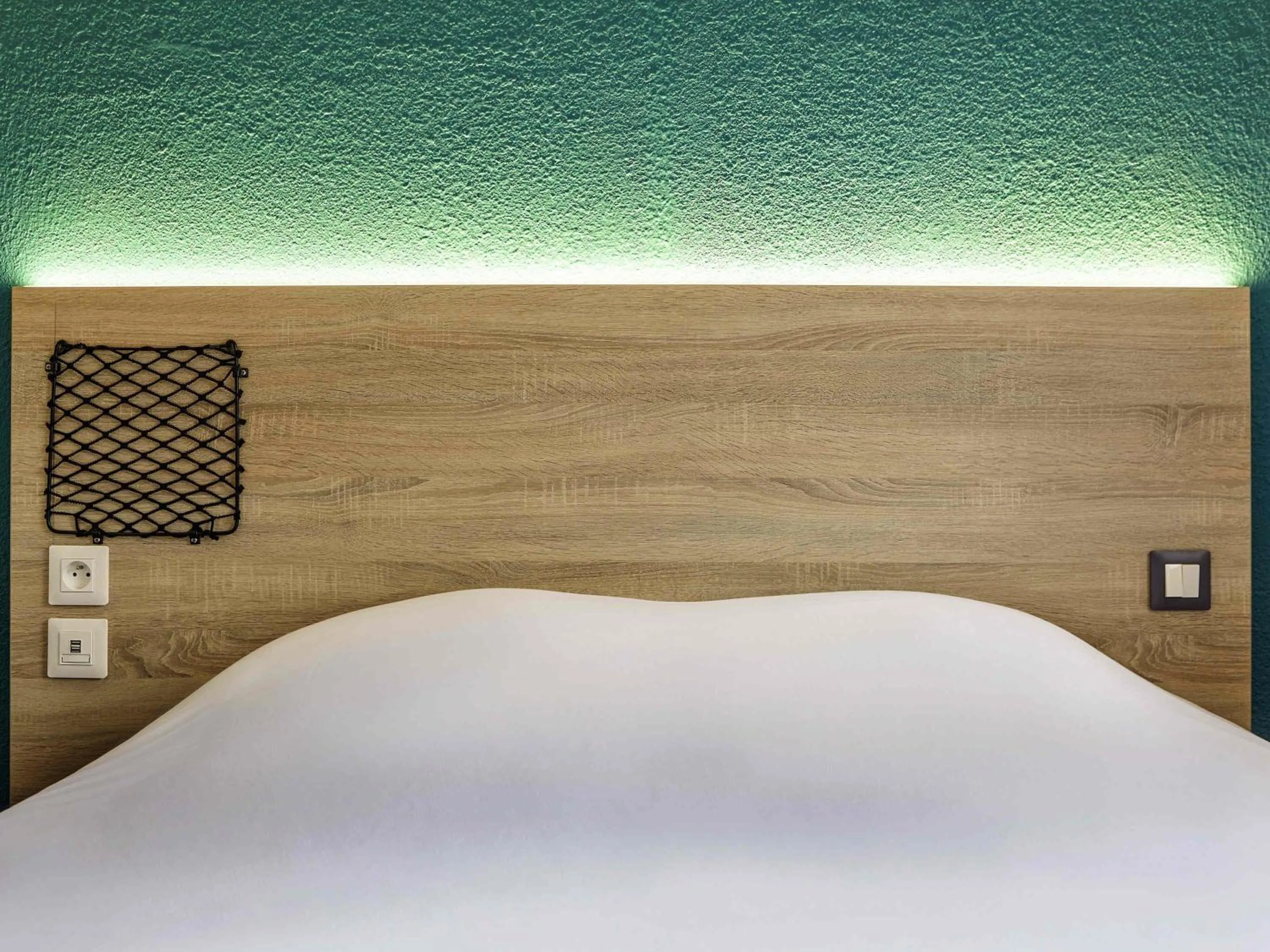 Bedroom, Bed in hotelF1 Nantes Est La Beaujoire