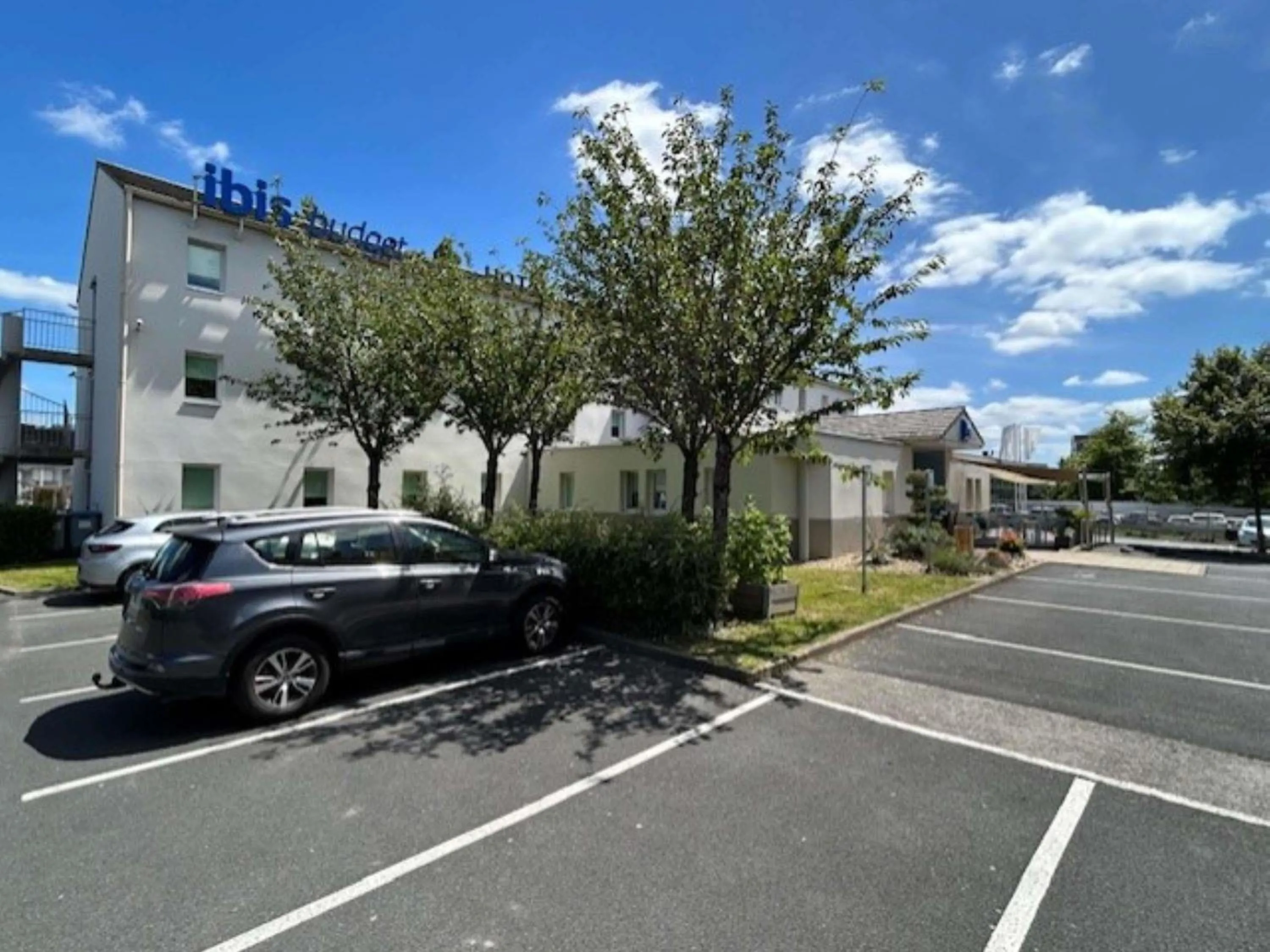 Property building in Hôtel Ibis Budget Nantes Nord St Herblain