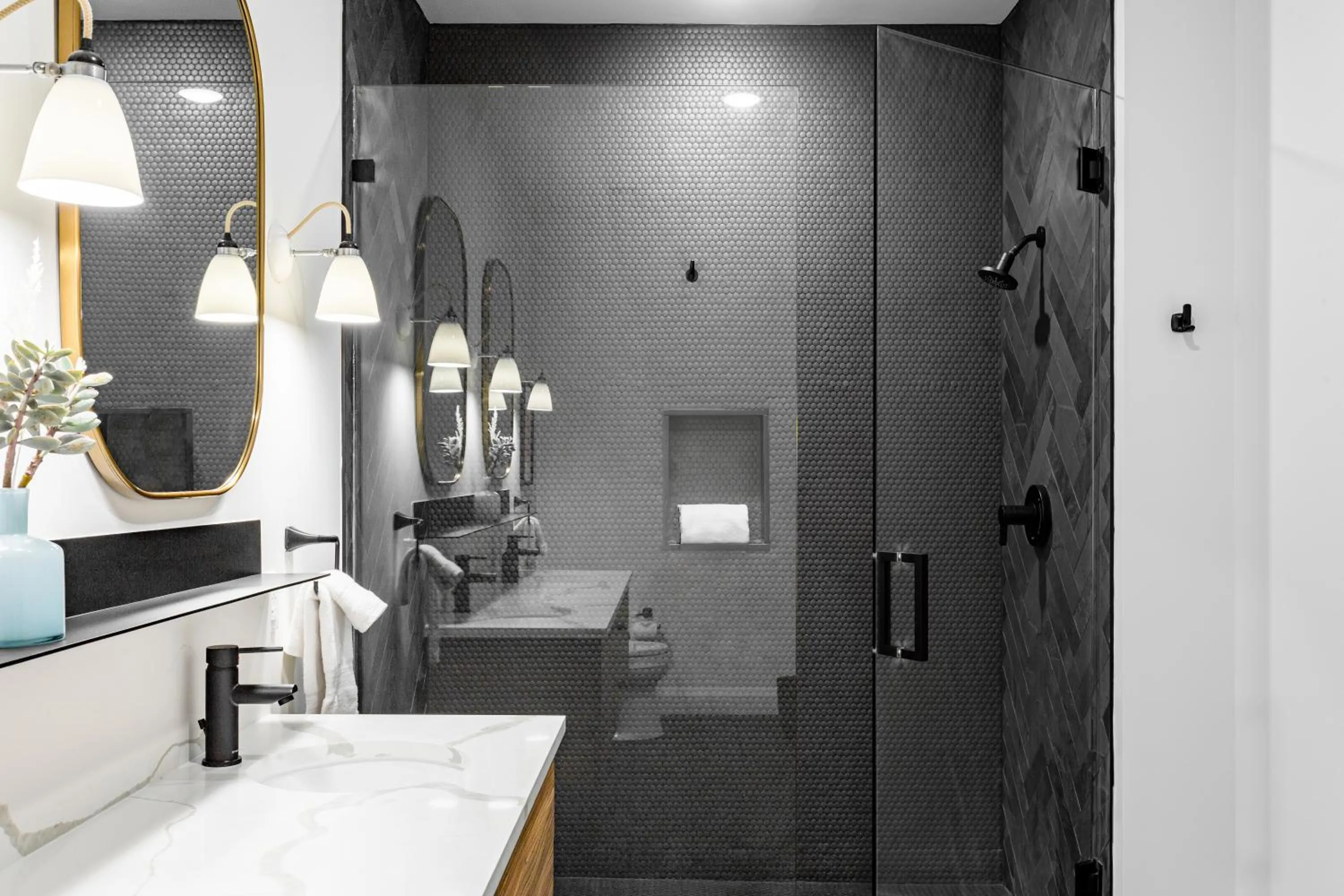 Bathroom in Mint House Dallas Downtown By Kasa