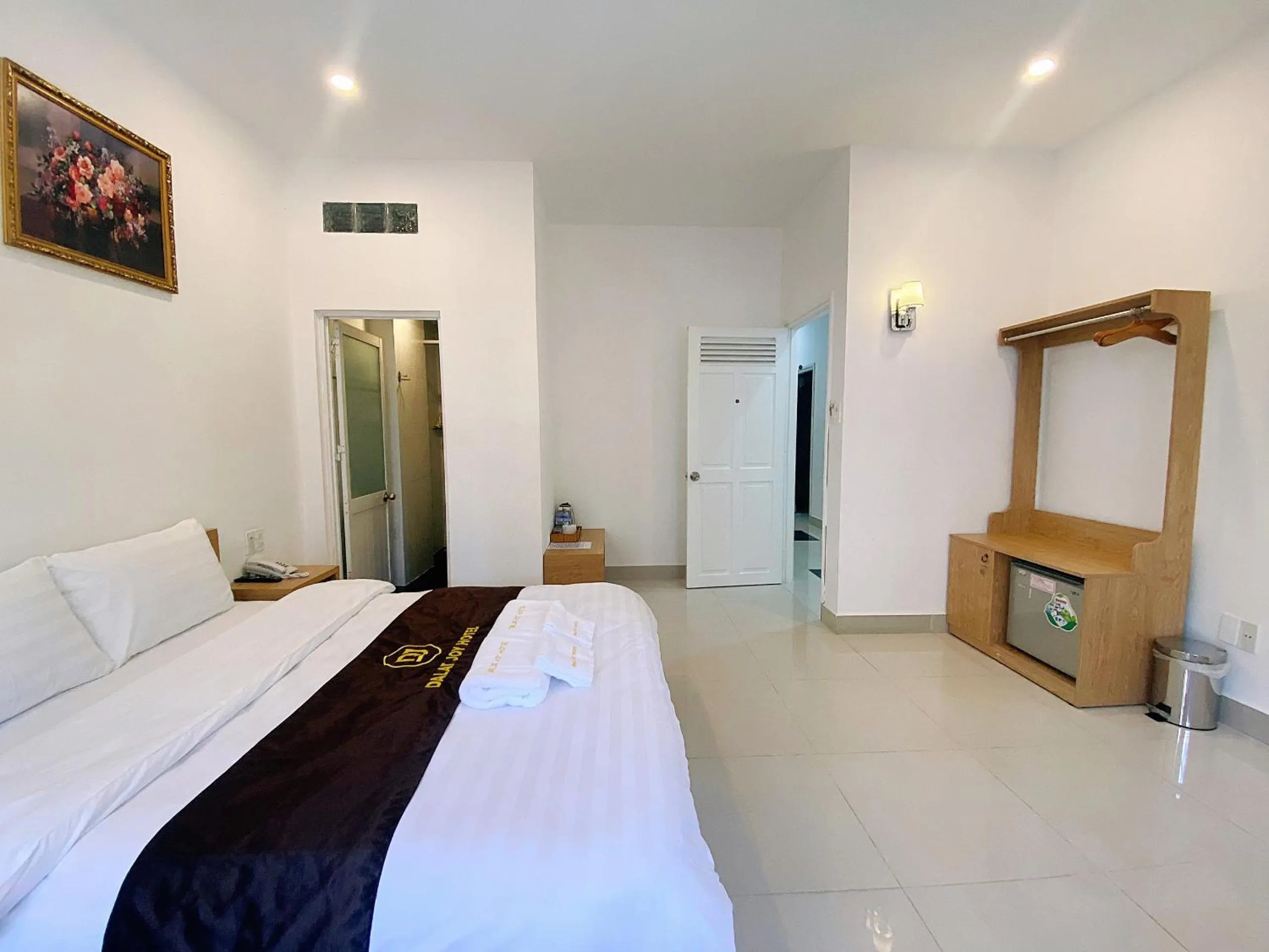 City view, Bed in Dalat Joy Hotel