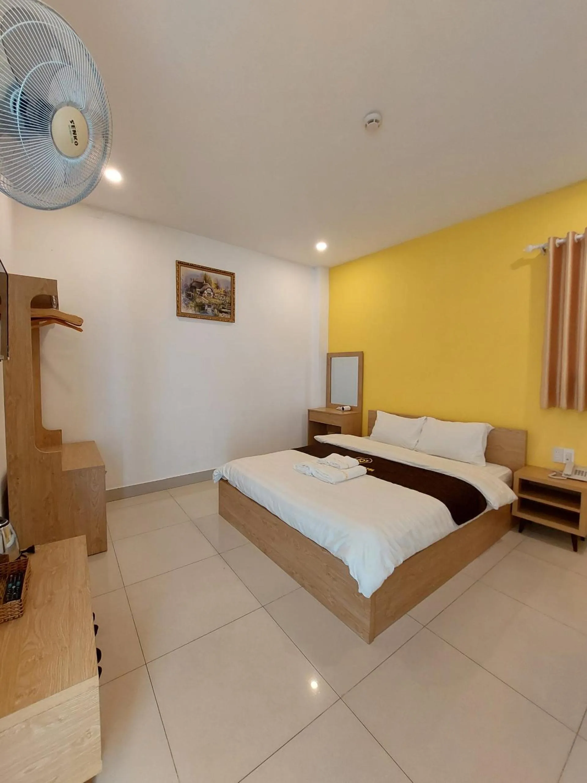 Bed in Dalat Joy Hotel