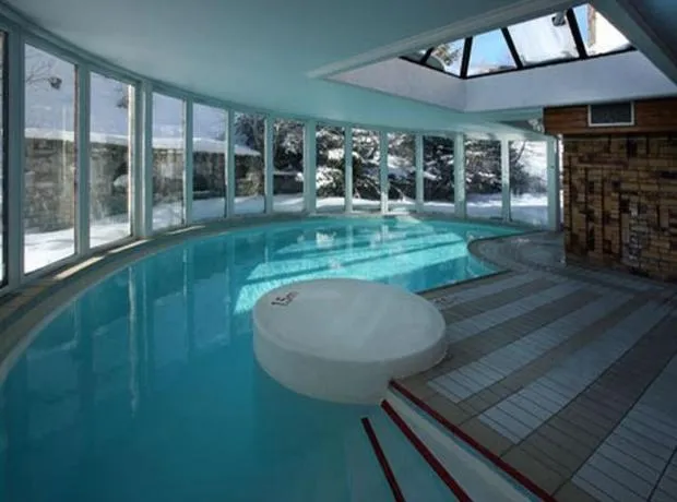 Swimming pool in Hotel la Brunerie