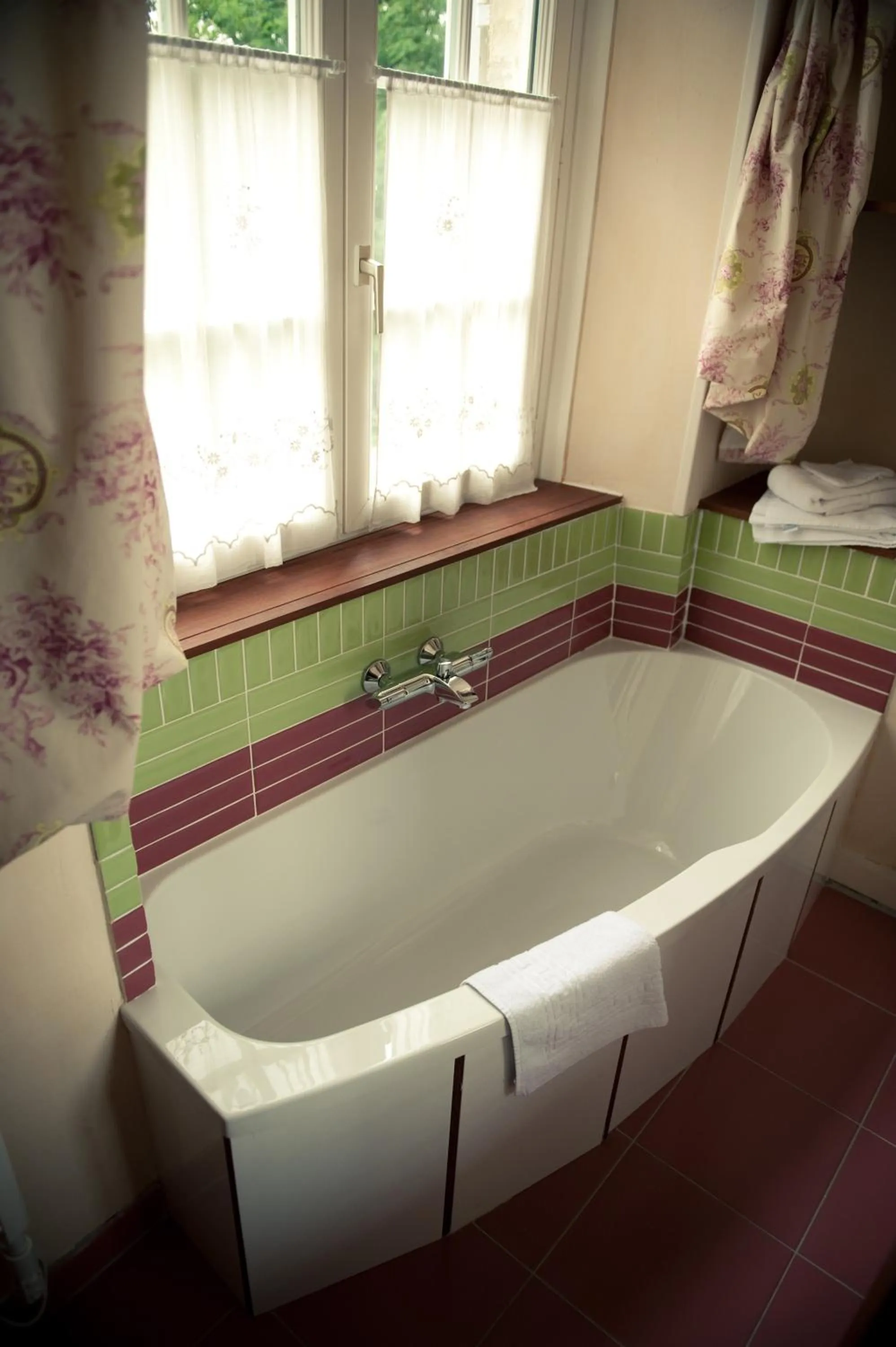 Bathroom in Le Chateau De La Vierge