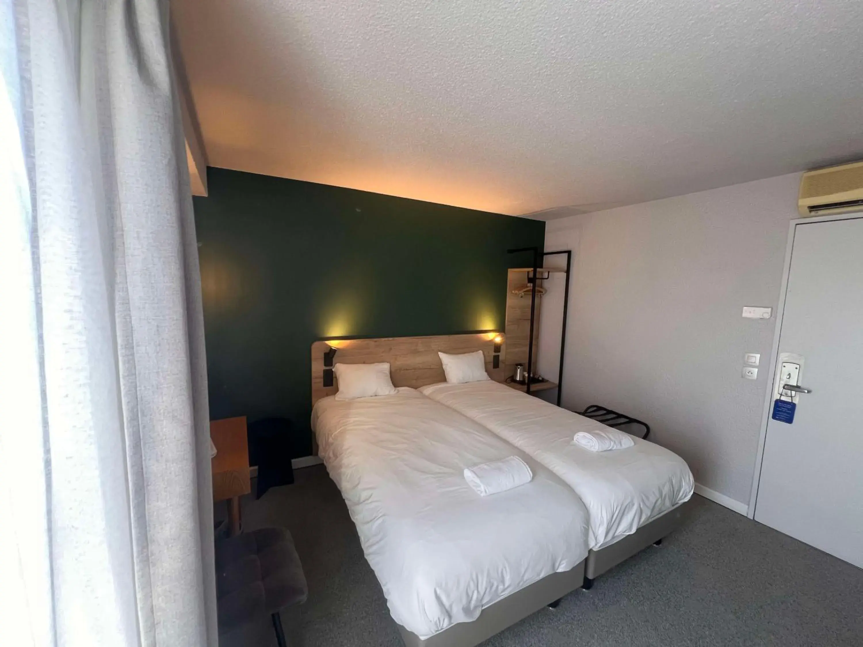 Standard Twin Room - Non-Smoking in ibis budget Nimes Marguerittes - A9 Standard Twin Room - Non-Smoking in ibis budget Nimes Marguerittes - A9