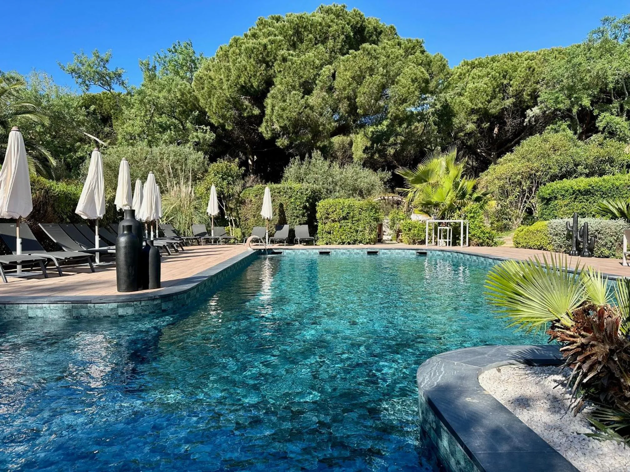 Swimming pool in GOLF HOTEL