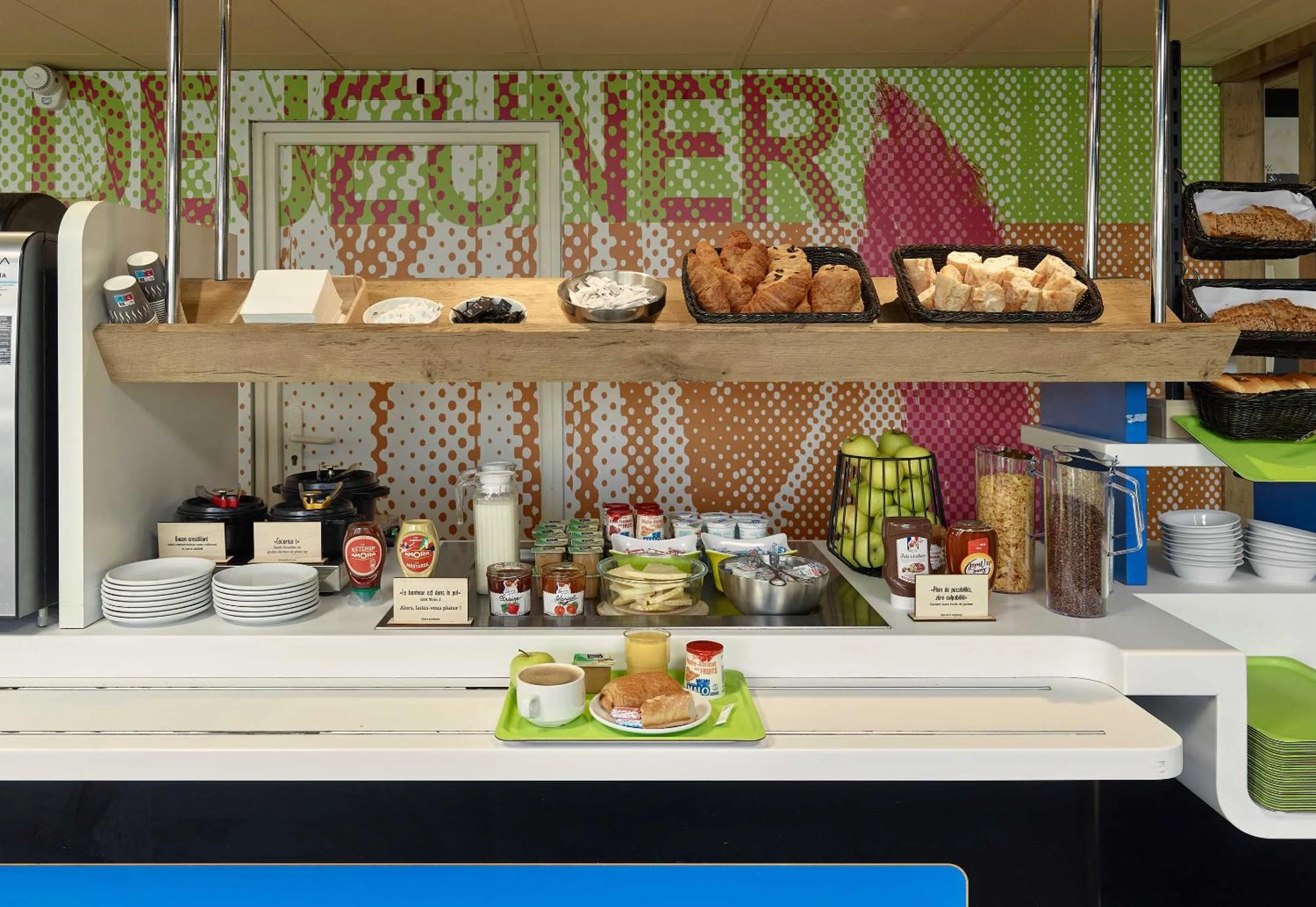 Buffet breakfast in B&B HOTEL Vitry-sur-Seine