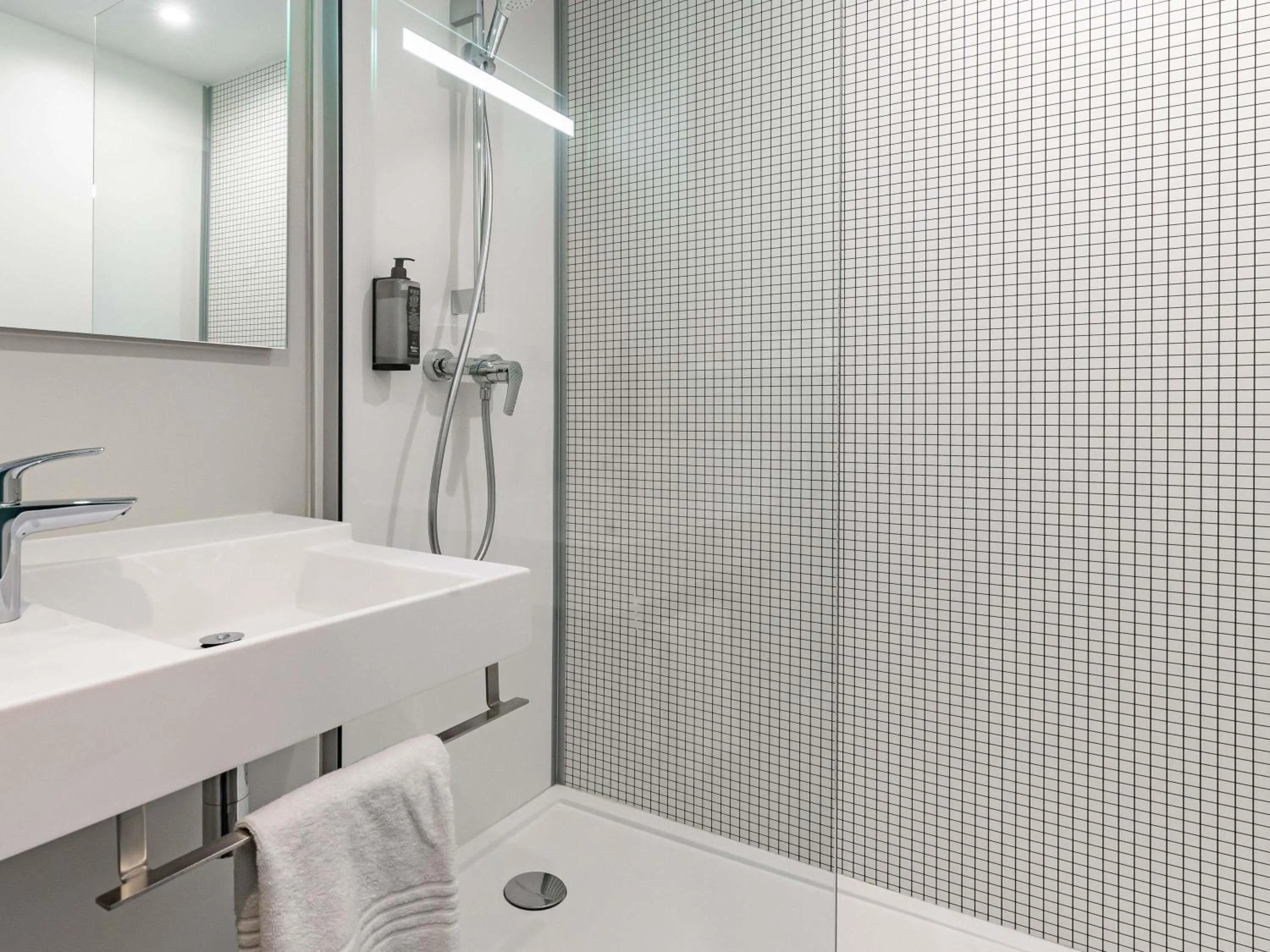 Bedroom in ibis budget Marne la Vallée Pontault Combault