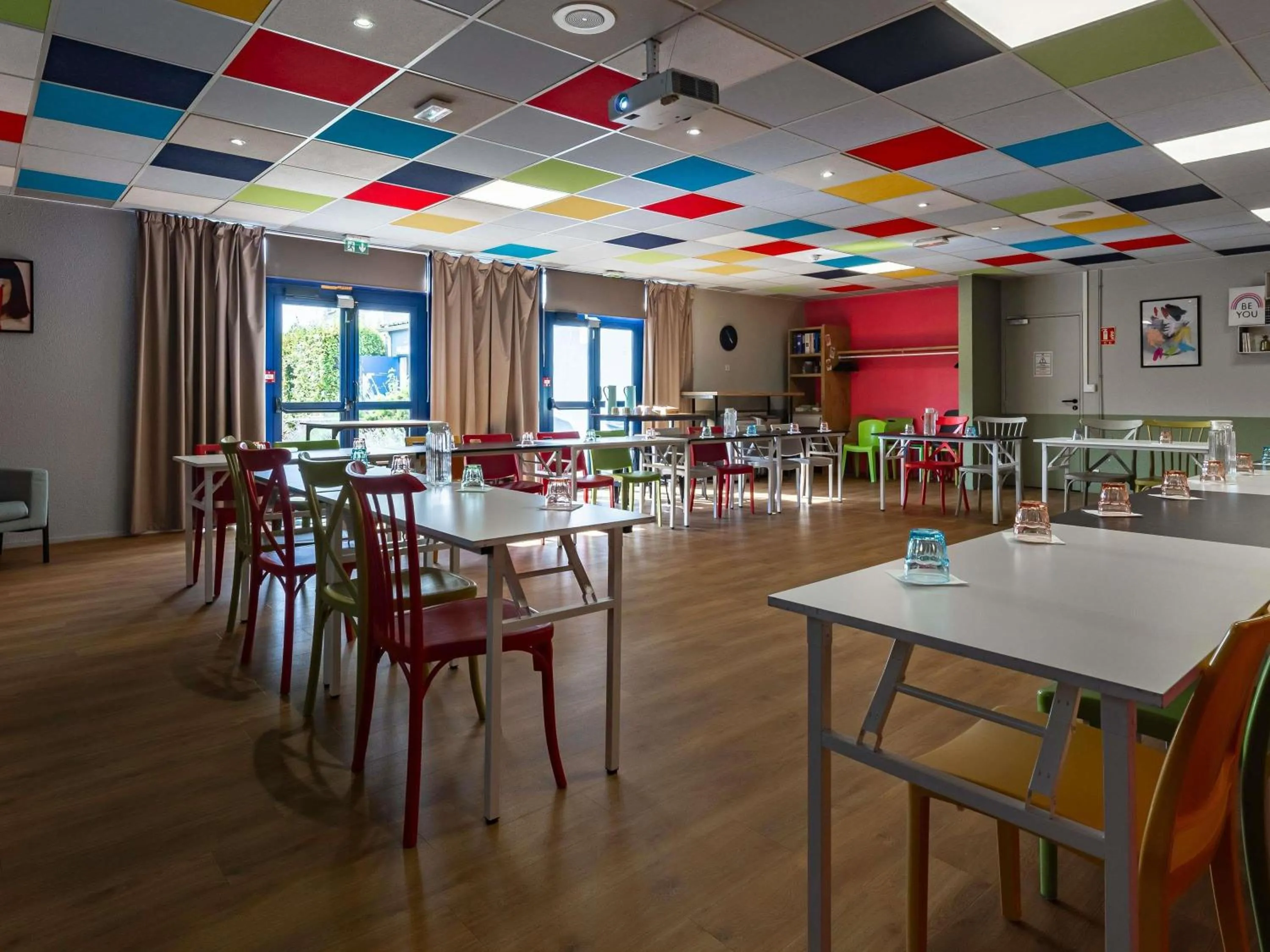 Meeting/conference room in ibis budget Marne la Vallée Pontault Combault