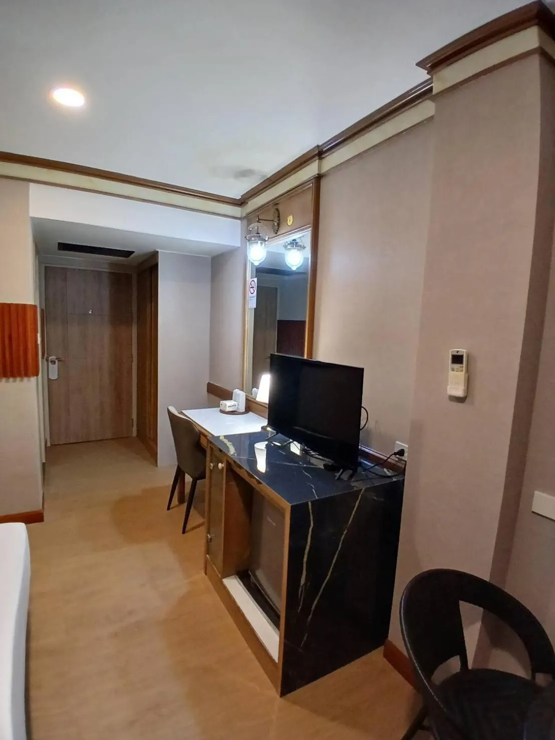Property building in Hotel Pattaya Beach