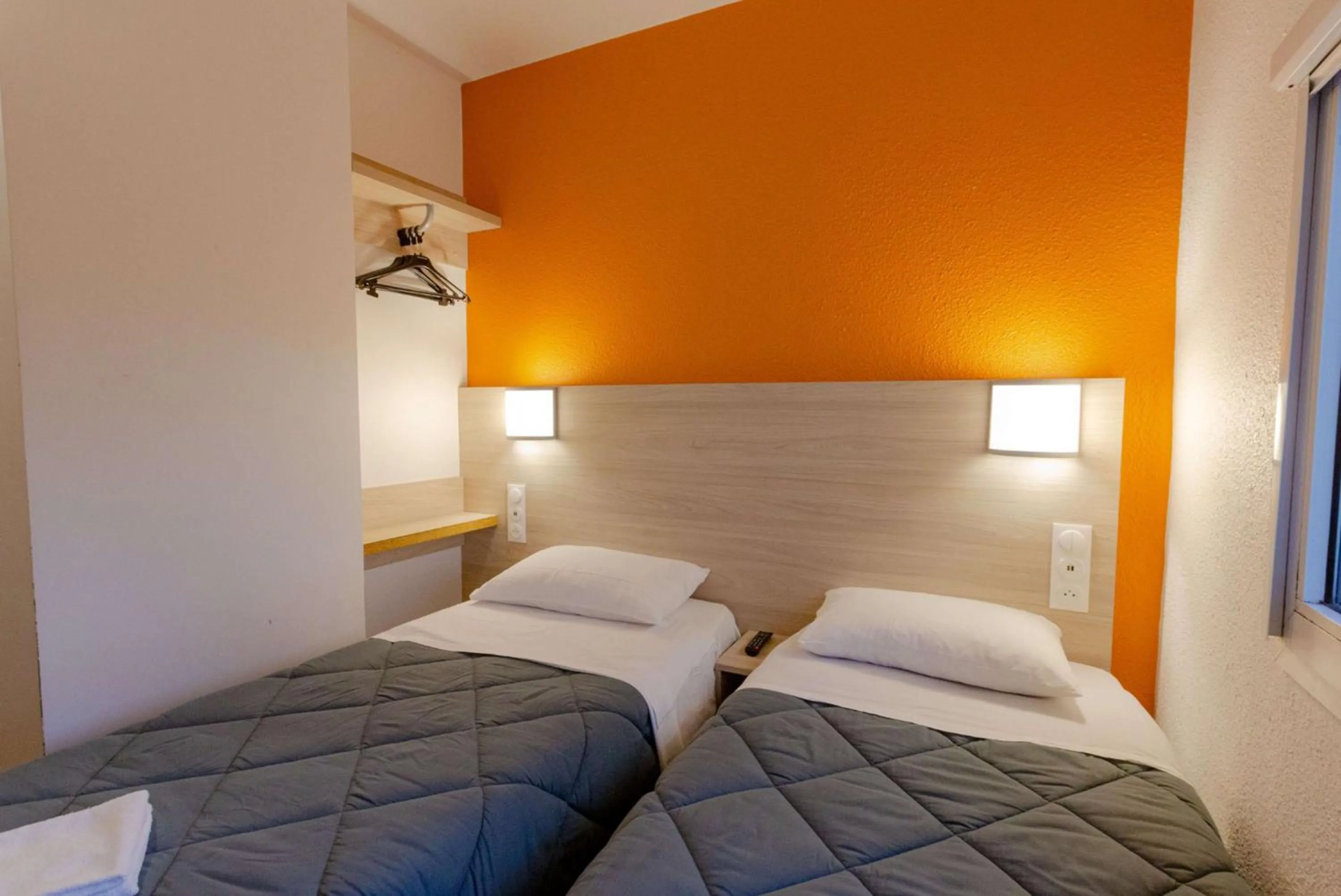 Bedroom, Bed in Première Classe Plaisir Gatines