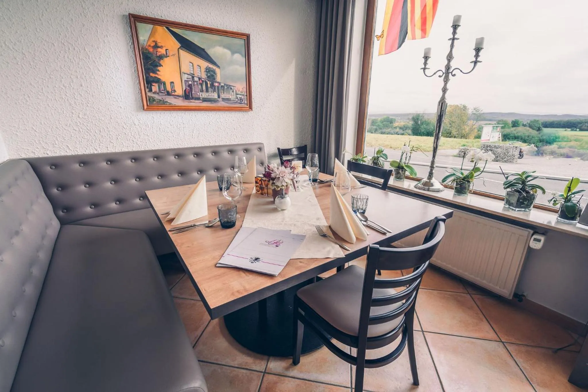 Restaurant/places to eat in Hotel Kalenborner Höhe