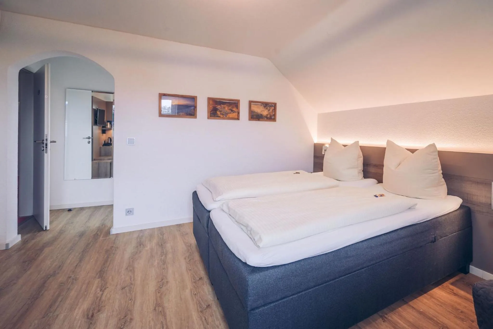 Bed in Hotel Kalenborner Höhe