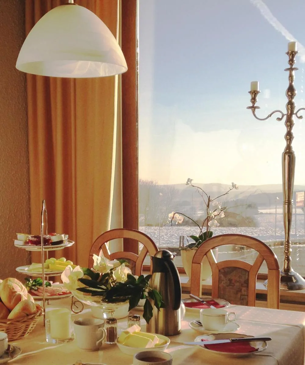 Dining area in Hotel Kalenborner Höhe