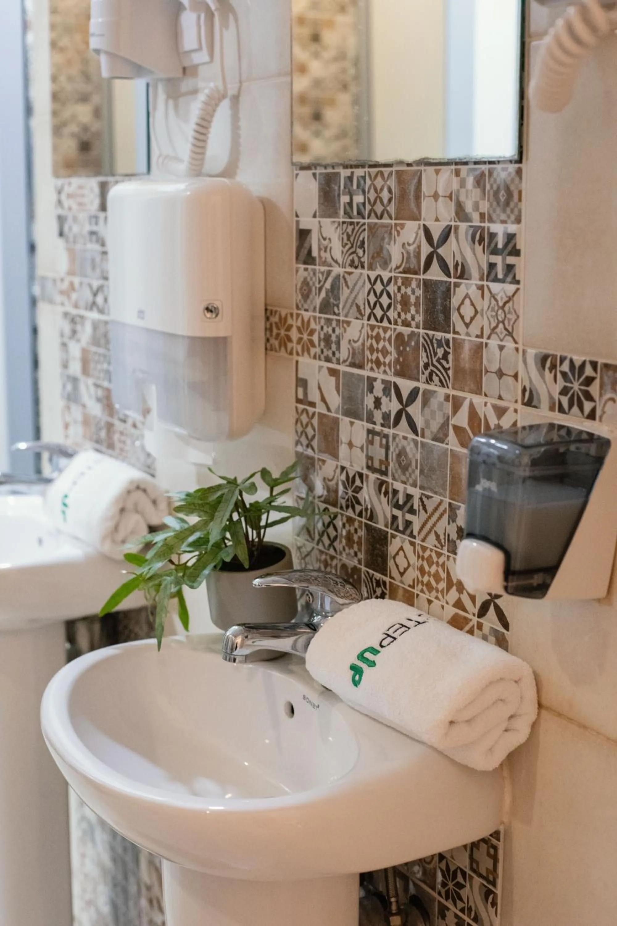 Bathroom in Step to Kotor bay Guesthouse