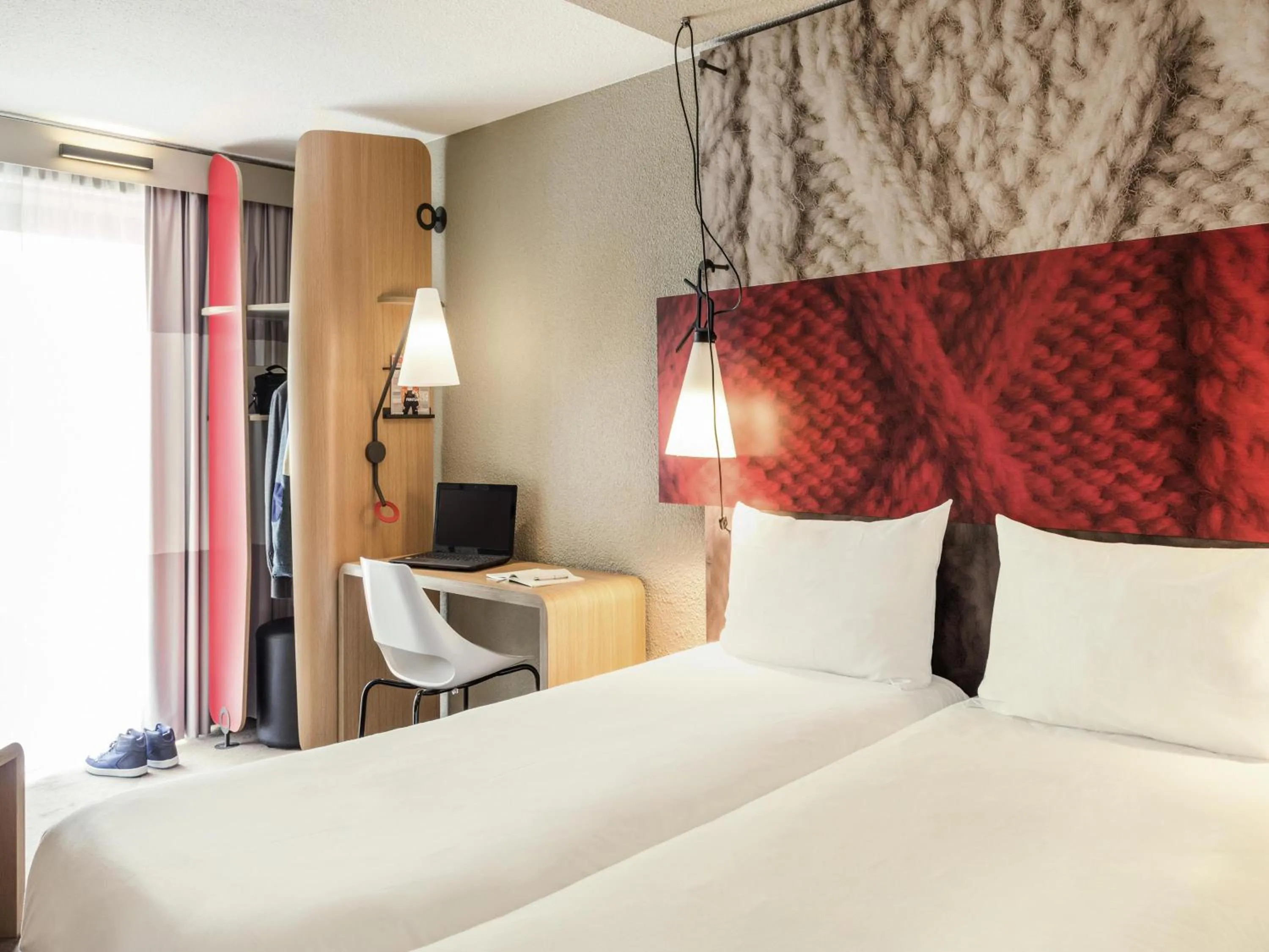 Bedroom, Bed in Ibis Paris Gare Montparnasse 15ème