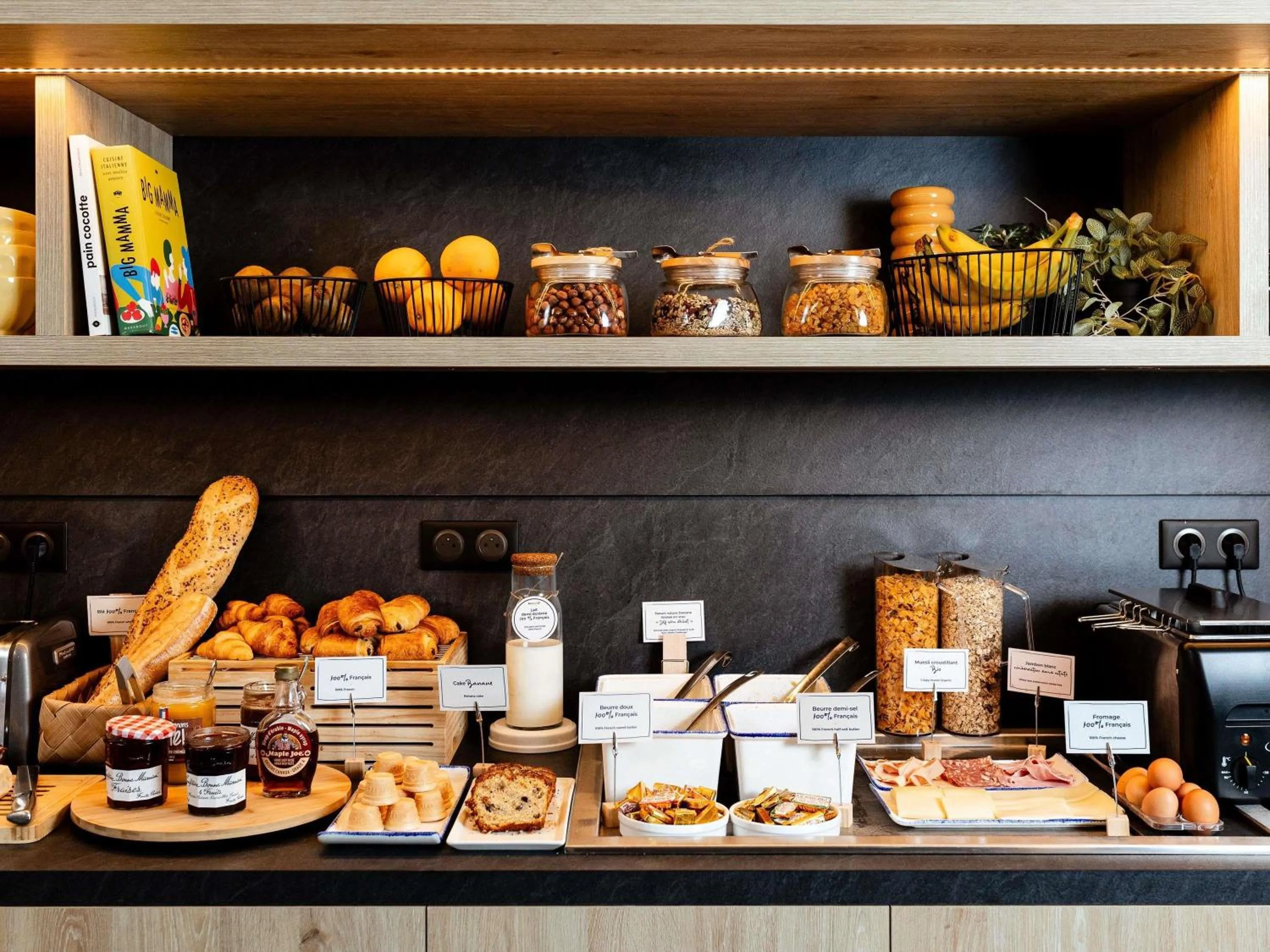 Breakfast in Ibis Paris Gare Montparnasse 15ème