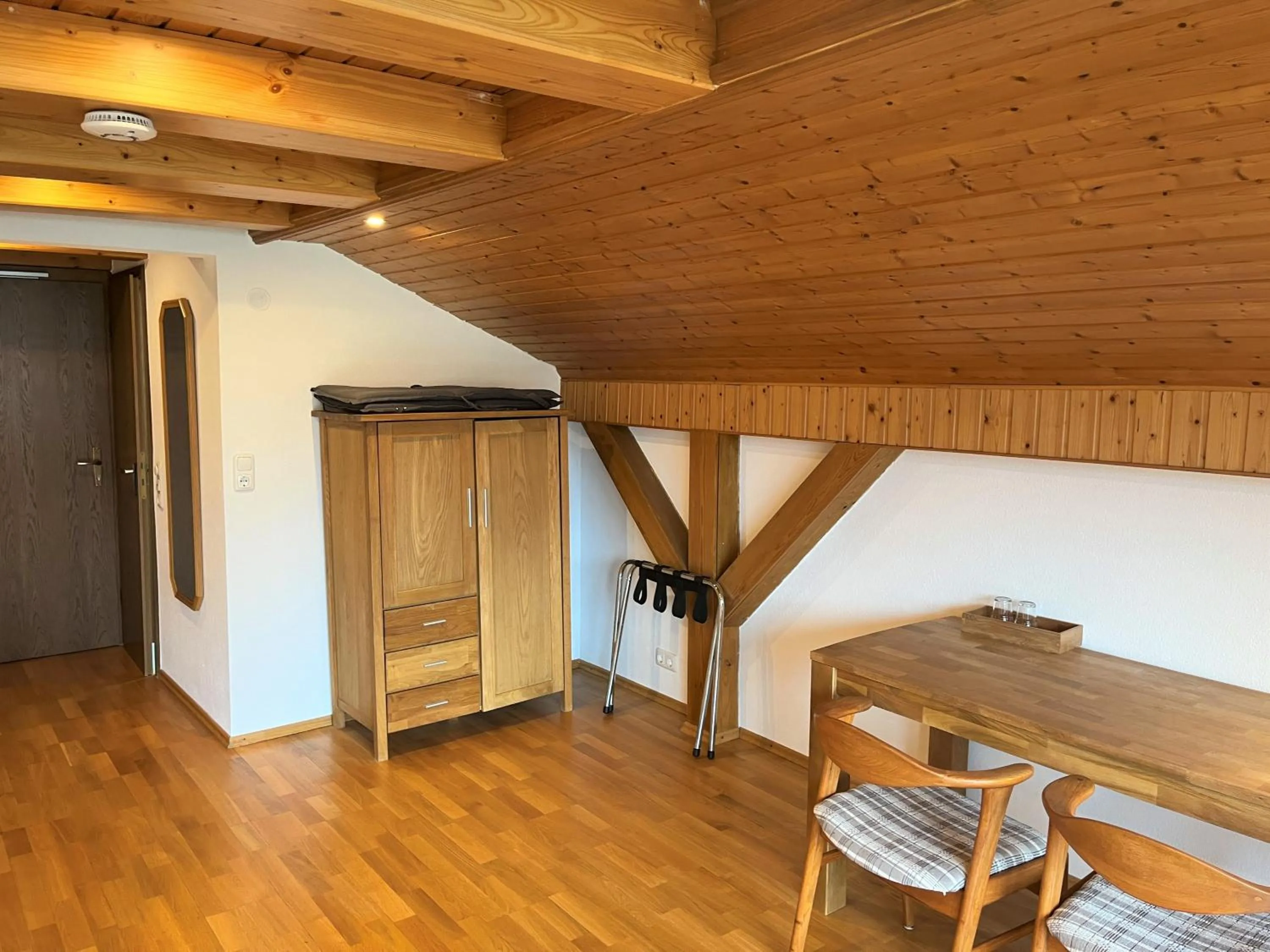 Photo of the whole room in Gästehaus Forggensee