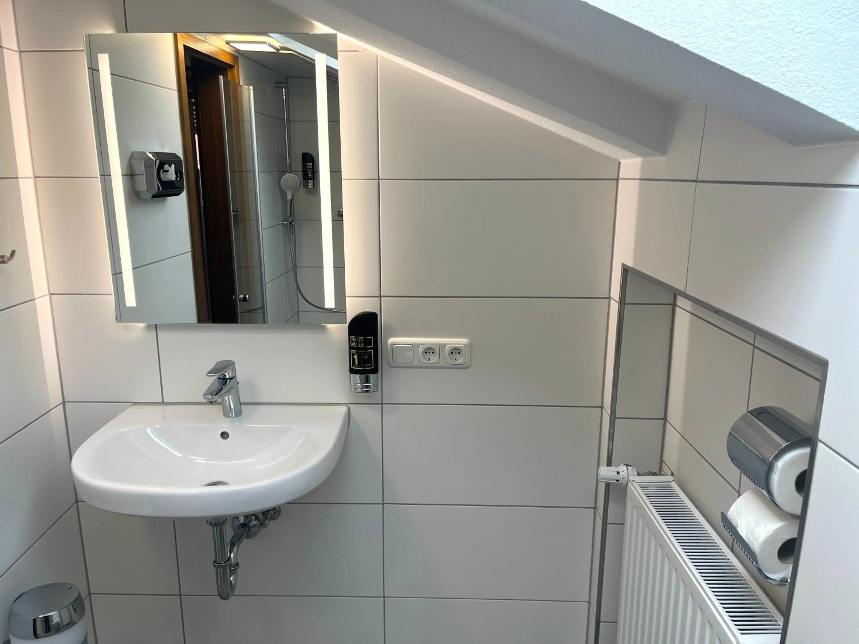 Bathroom in Gästehaus Forggensee