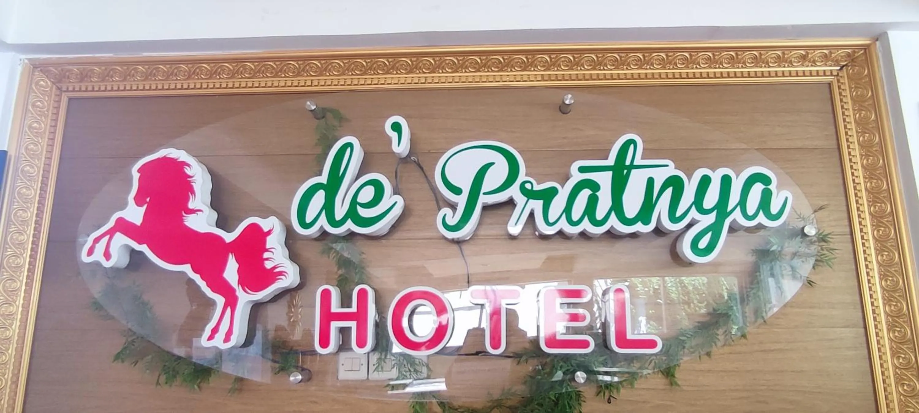 Votel Hotel De'Pratnya Kediri