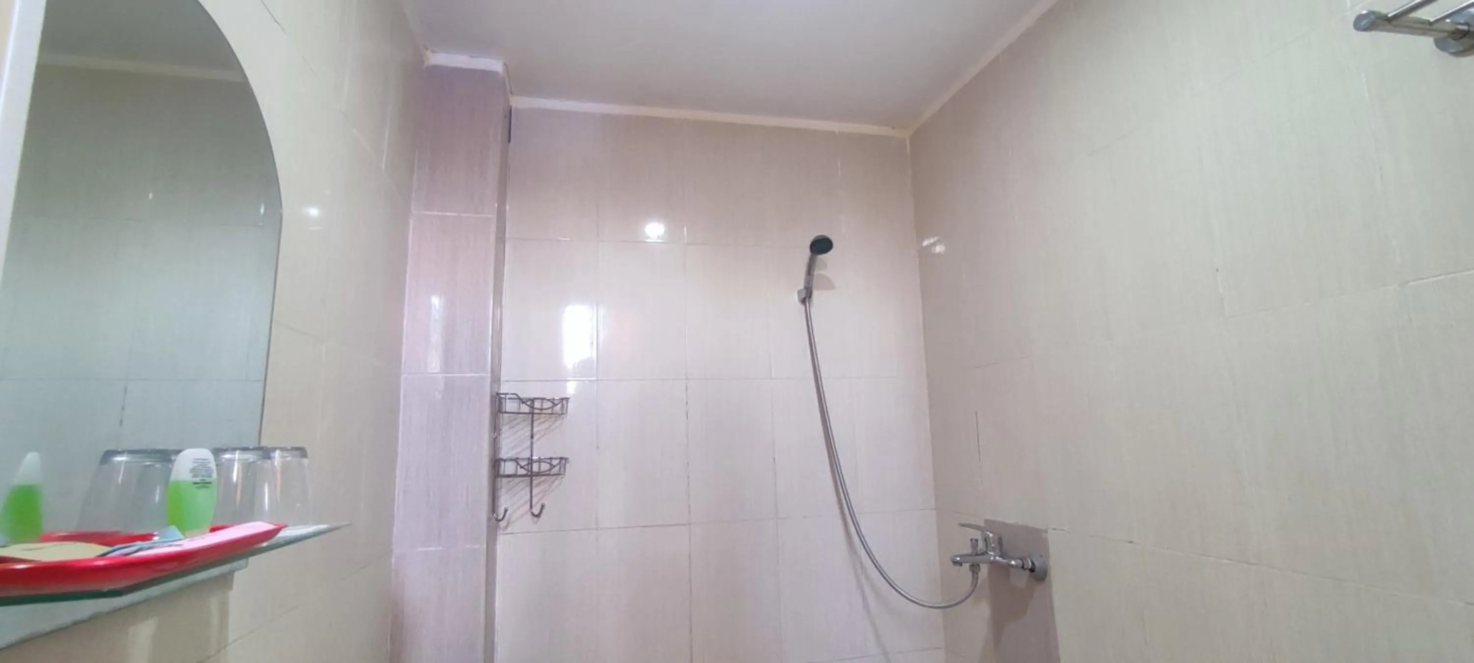 Votel Hotel De'Pratnya Kediri