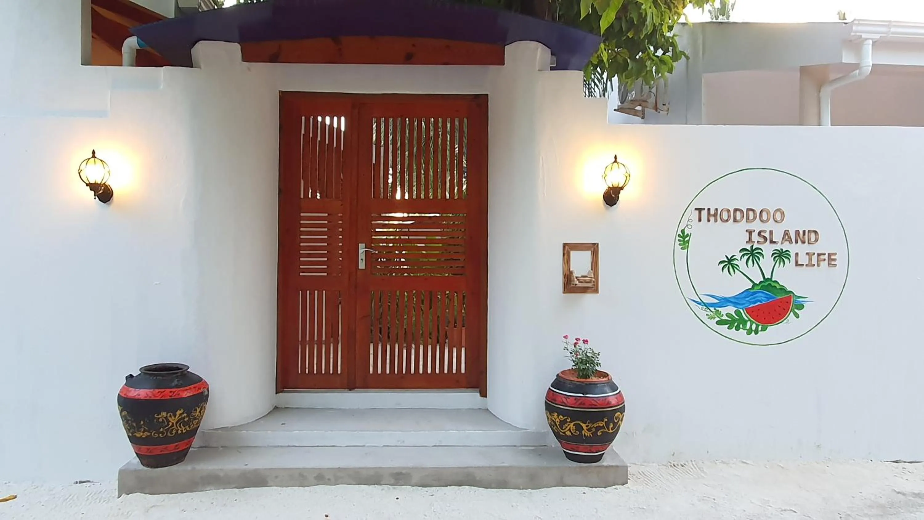 Facade/entrance in Thoddoo Island Life