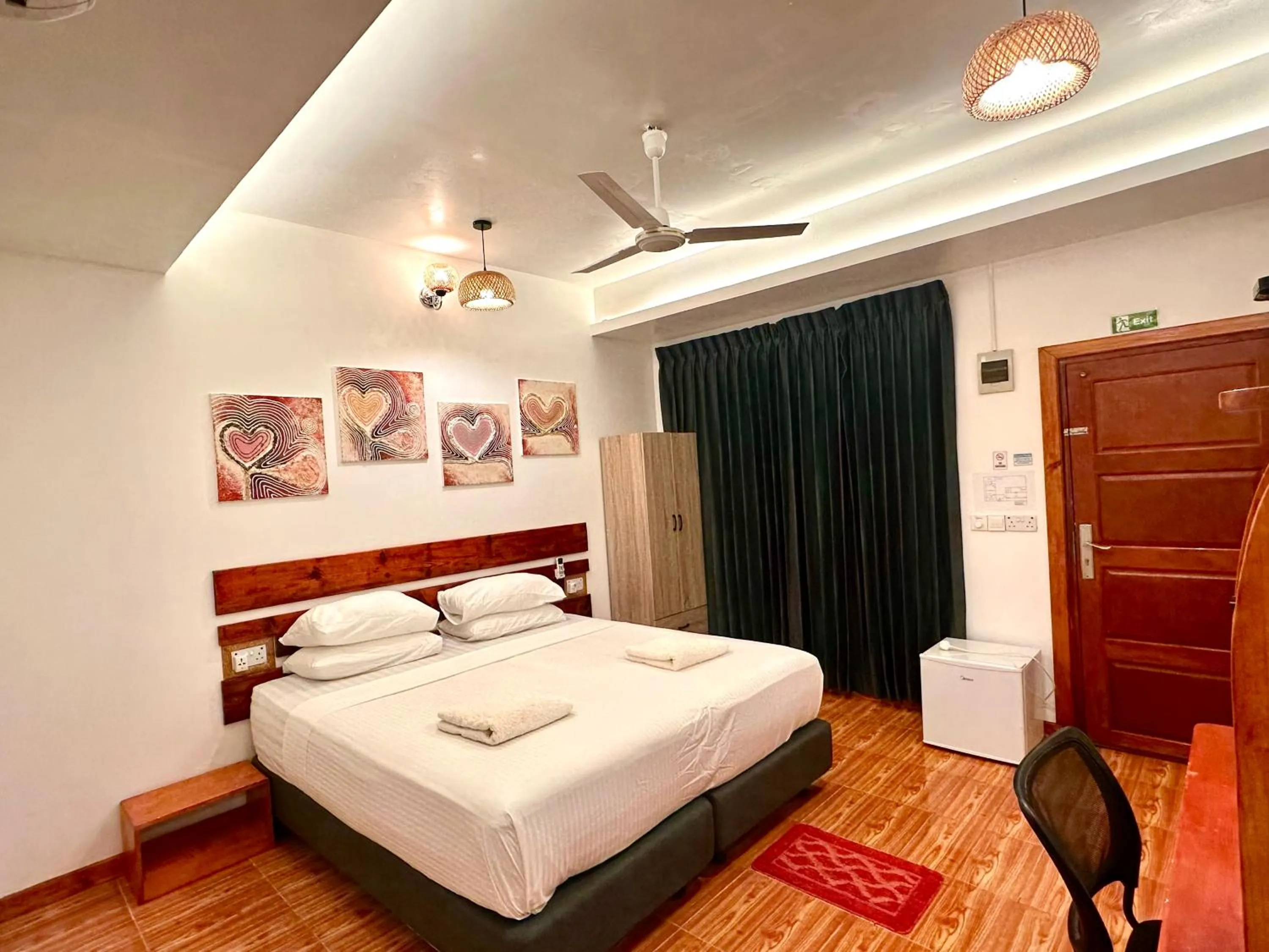 Bed in Thoddoo Island Life