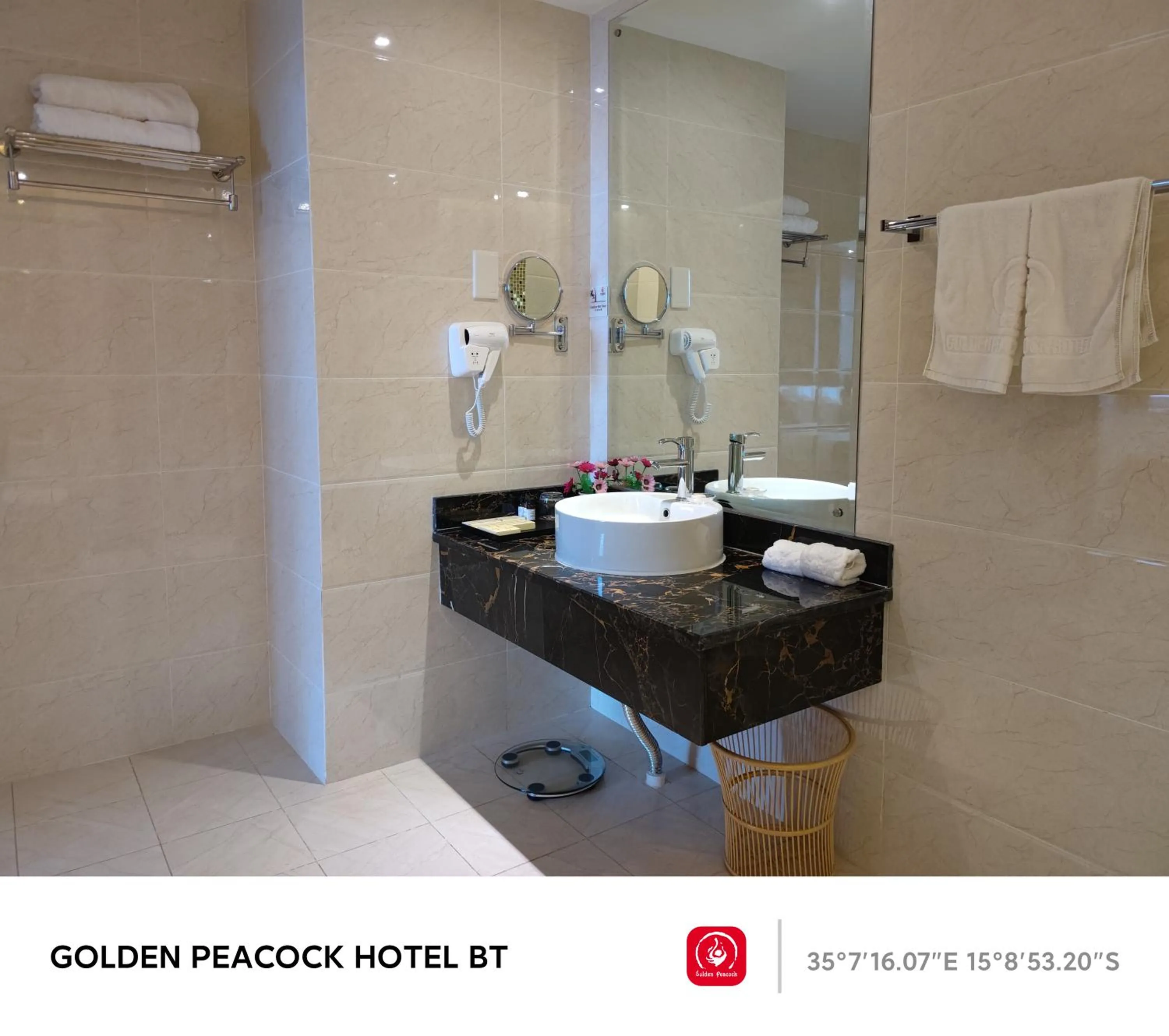 Toilet in Golden Peacock Hotel Blantyre