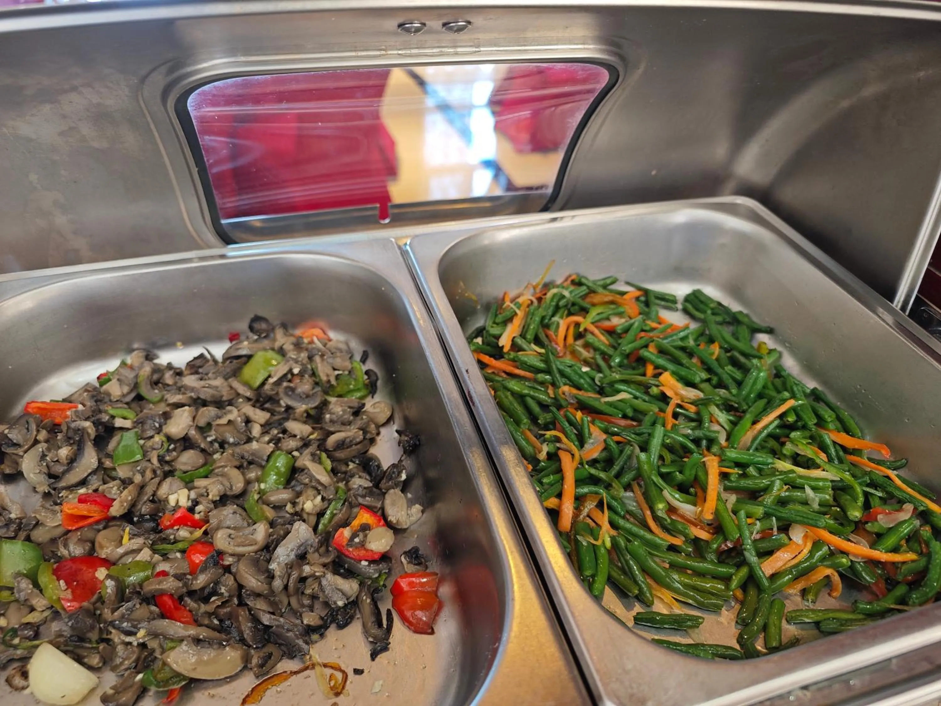 Buffet breakfast in Golden Peacock Hotel Blantyre